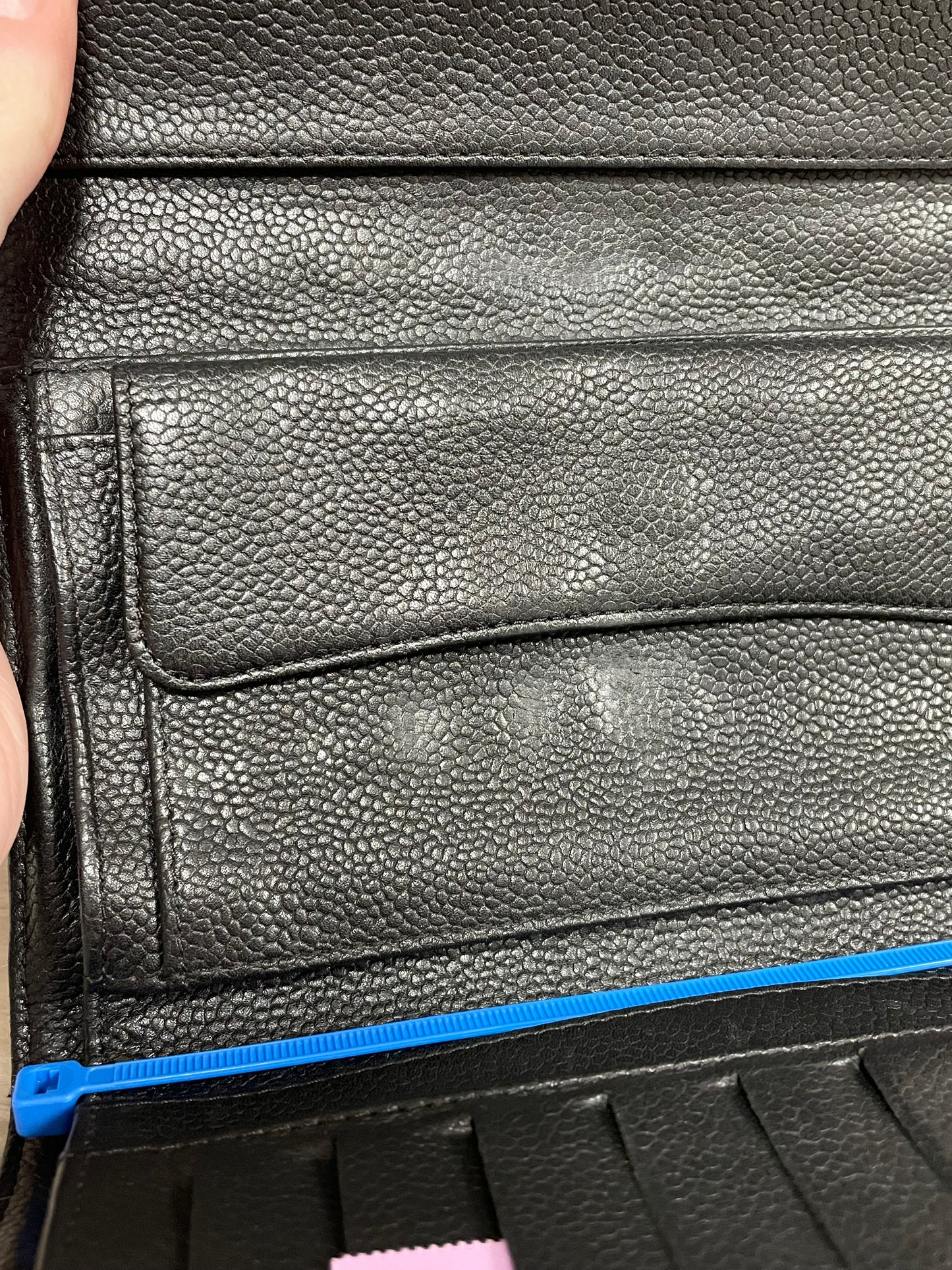 Wallet Luxury Designer By Chanel, Size: Medium