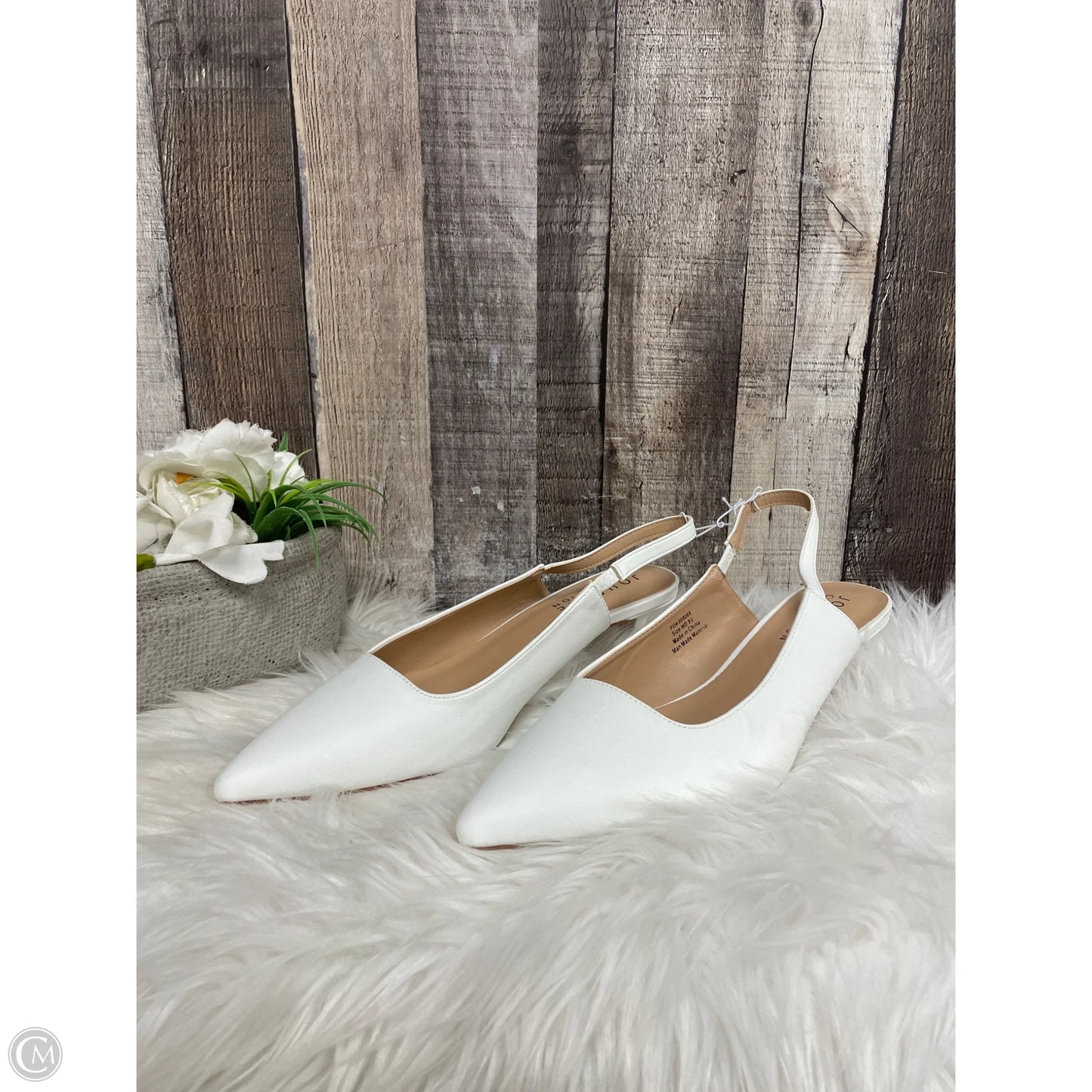Shoes Heels Kitten By Journee In White, Size: 9.5