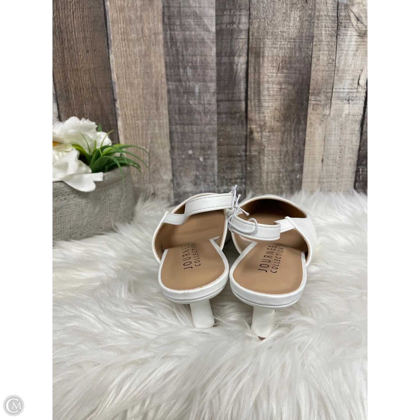 Shoes Heels Kitten By Journee In White, Size: 9.5