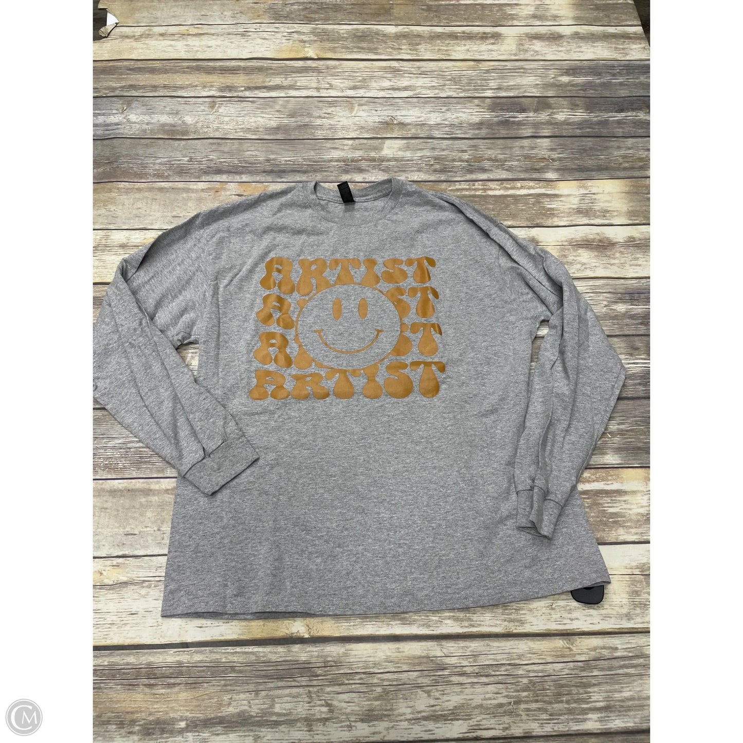 Top Long Sleeve By Gildan In Grey, Size: Xl