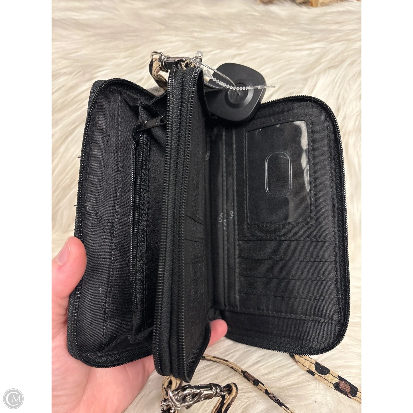 Wristlet By Vera Bradley, Size: Small