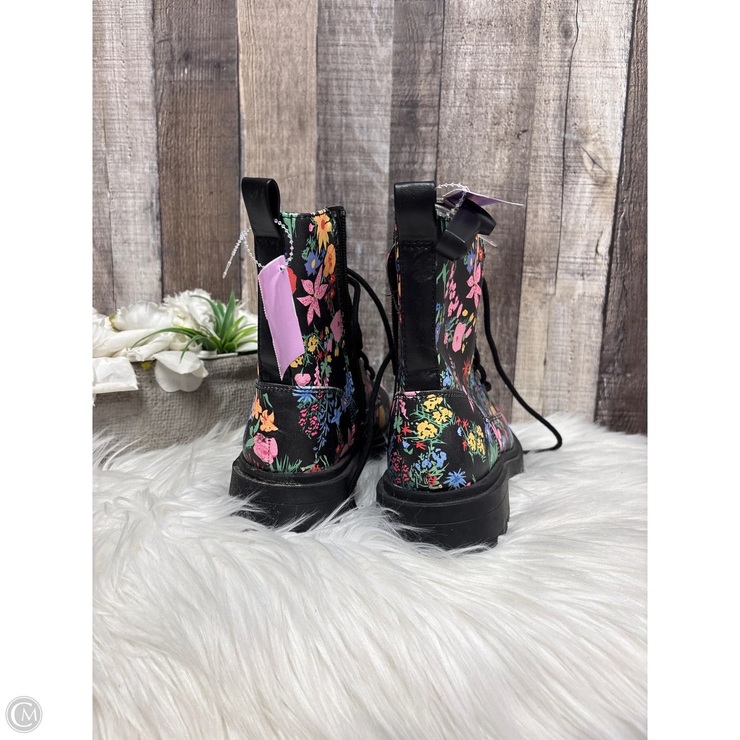 Boots Combat By No Boundaries In Floral Print, Size: 6