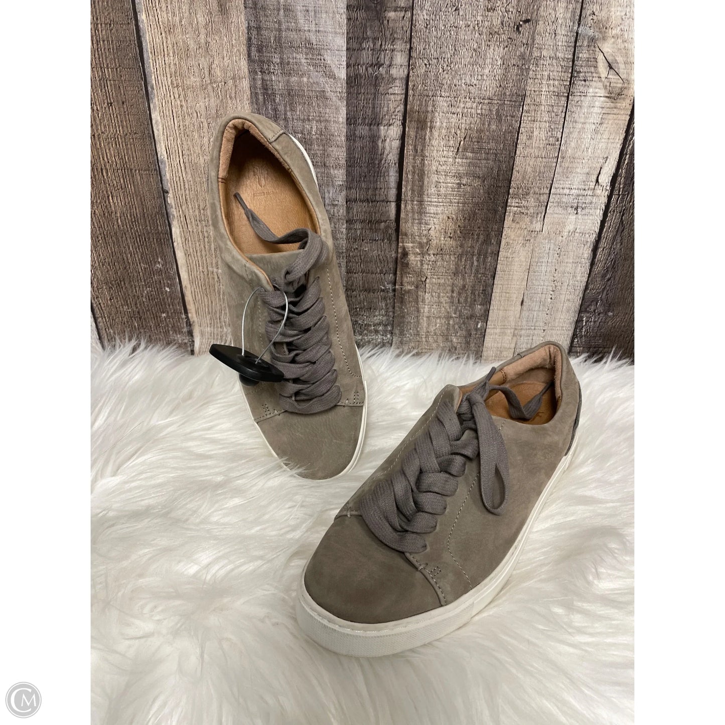 Shoes Designer By Frye In Taupe, Size: 8