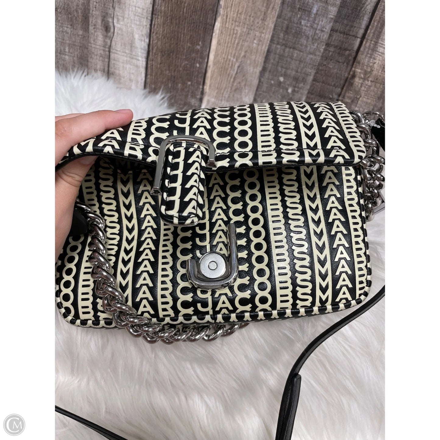 Handbag Designer By Marc Jacobs, Size: Medium