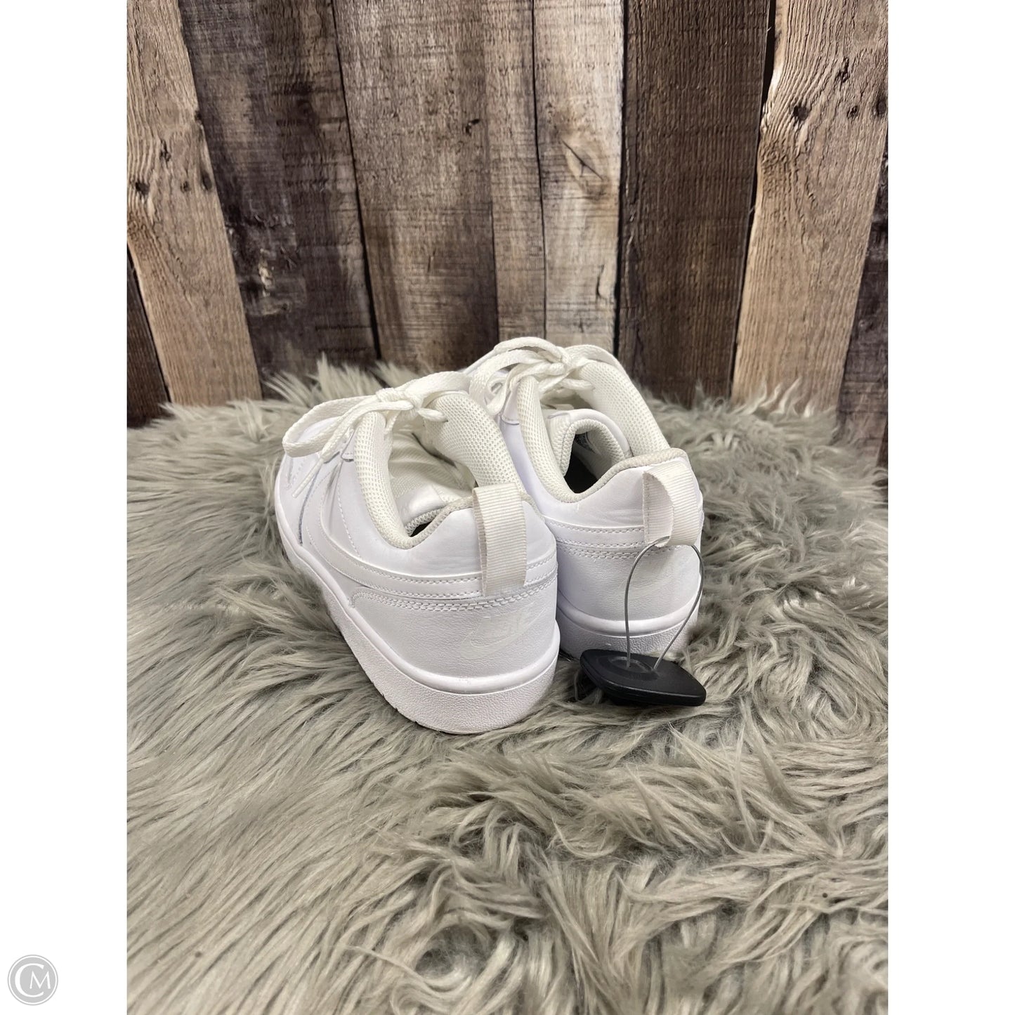 Shoes Athletic By Nike In White, Size: 8.5