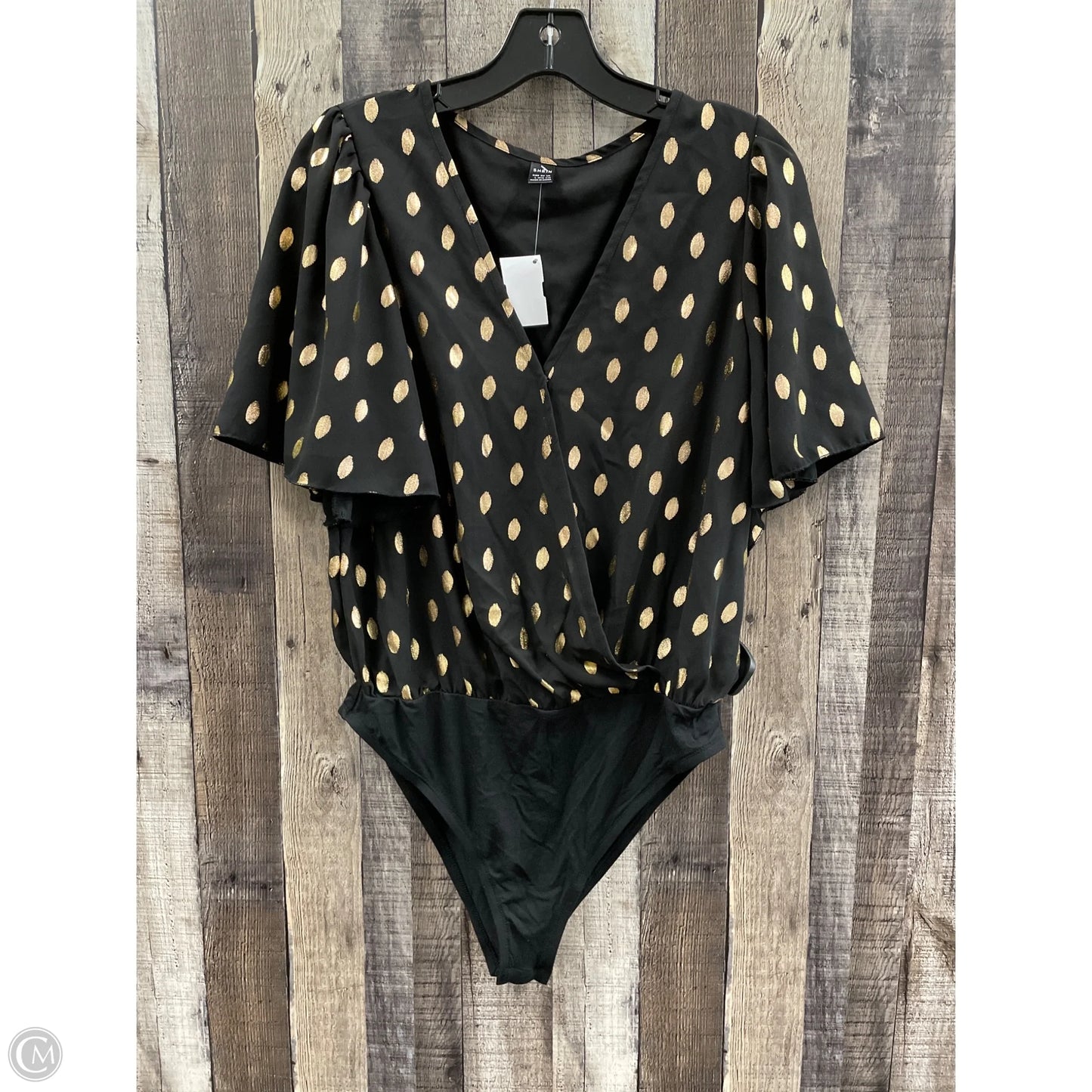 Top Short Sleeve By Shein In Polkadot Pattern, Size: L