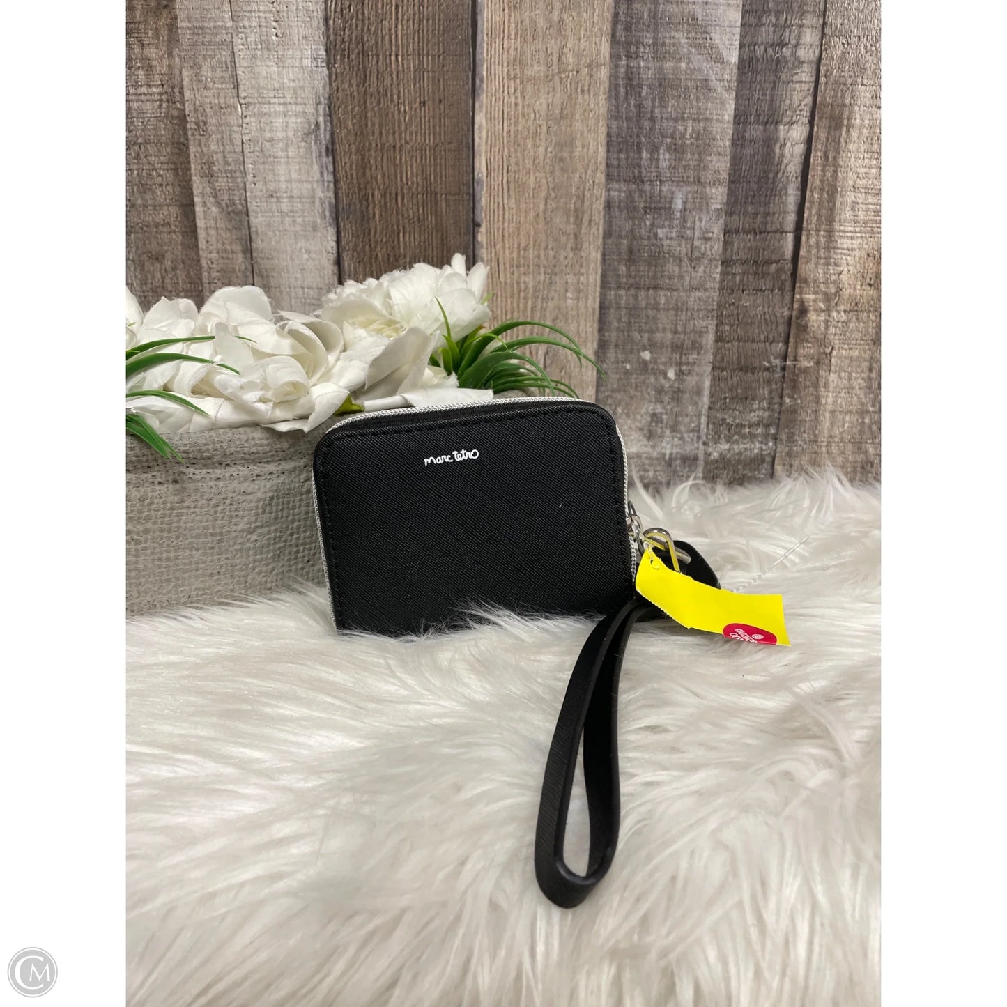 Wallet By Cmf, Size: Small