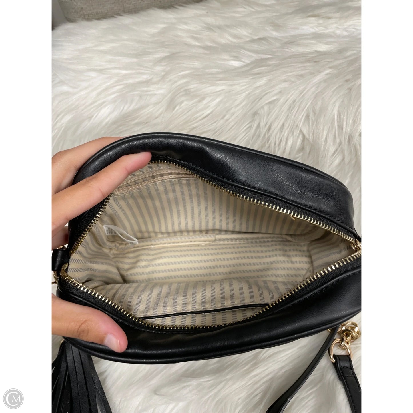 Crossbody By Cmf, Size: Small