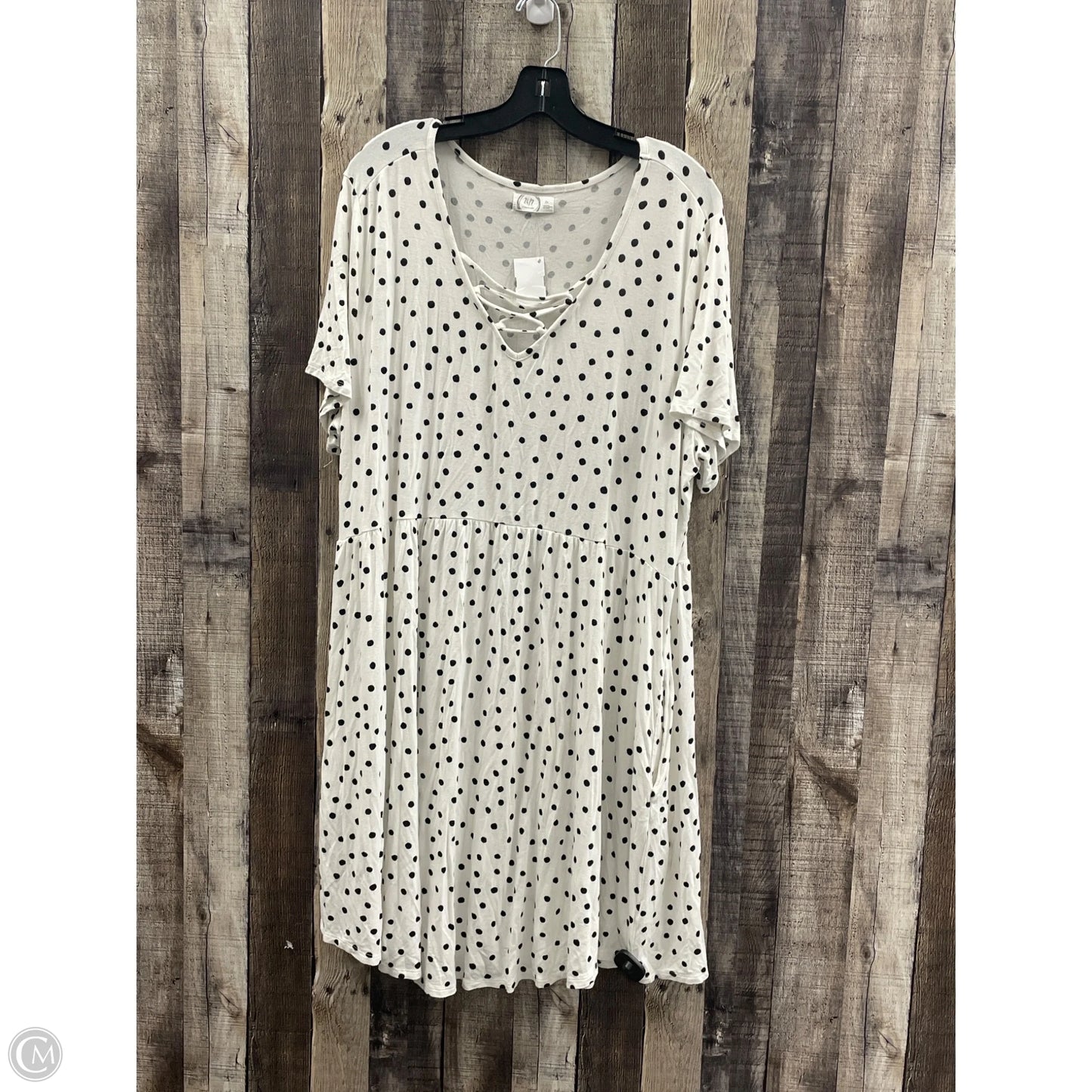 Dress Casual Short By Maurices In Polkadot Pattern, Size: 2x