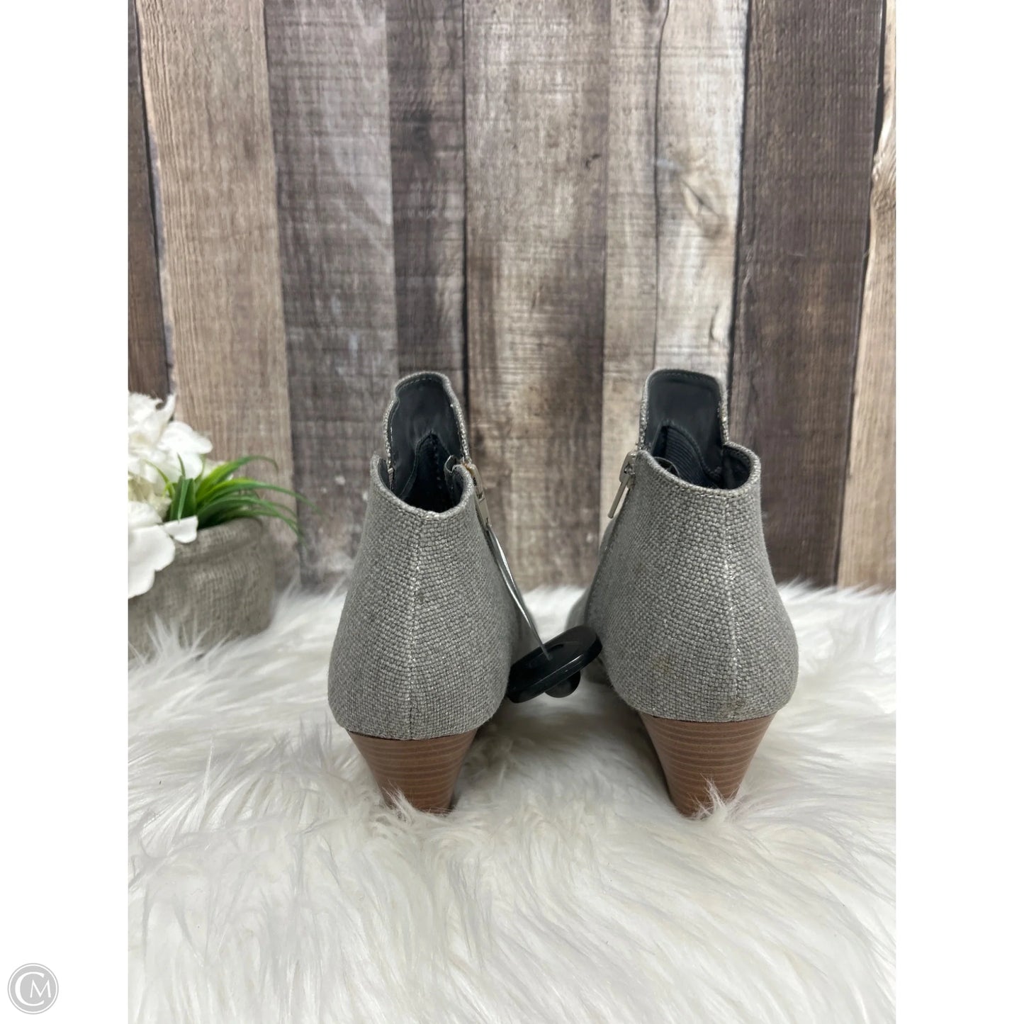 Boots Ankle Heels By City Classified In Grey, Size: 7