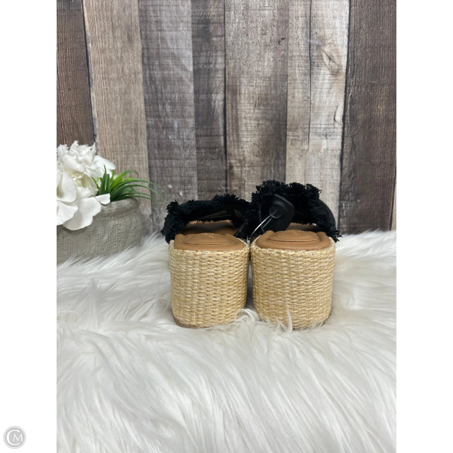 Sandals Heels Wedge By Universal Thread In Black, Size: 8