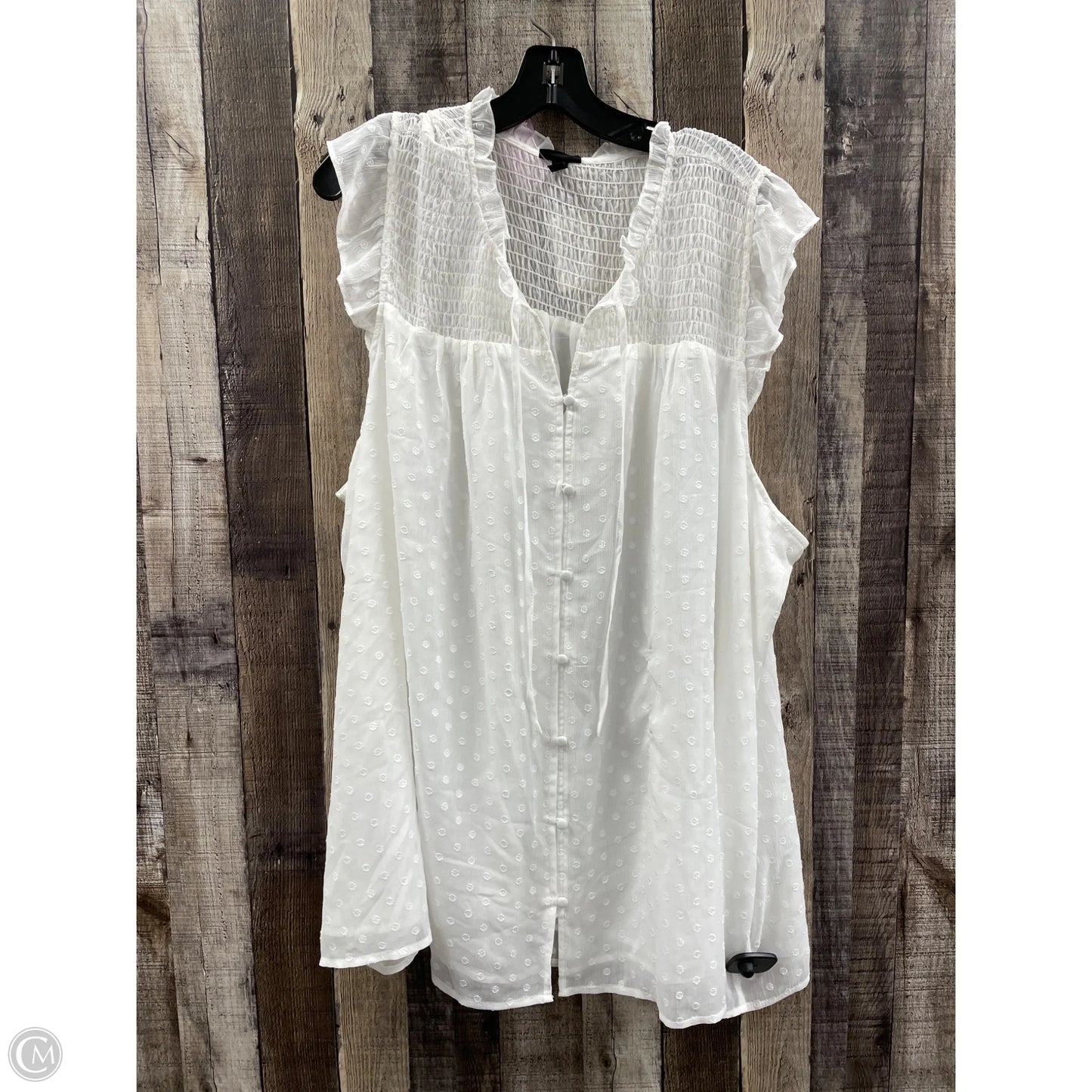 Top Sleeveless By Torrid In White, Size: 4x