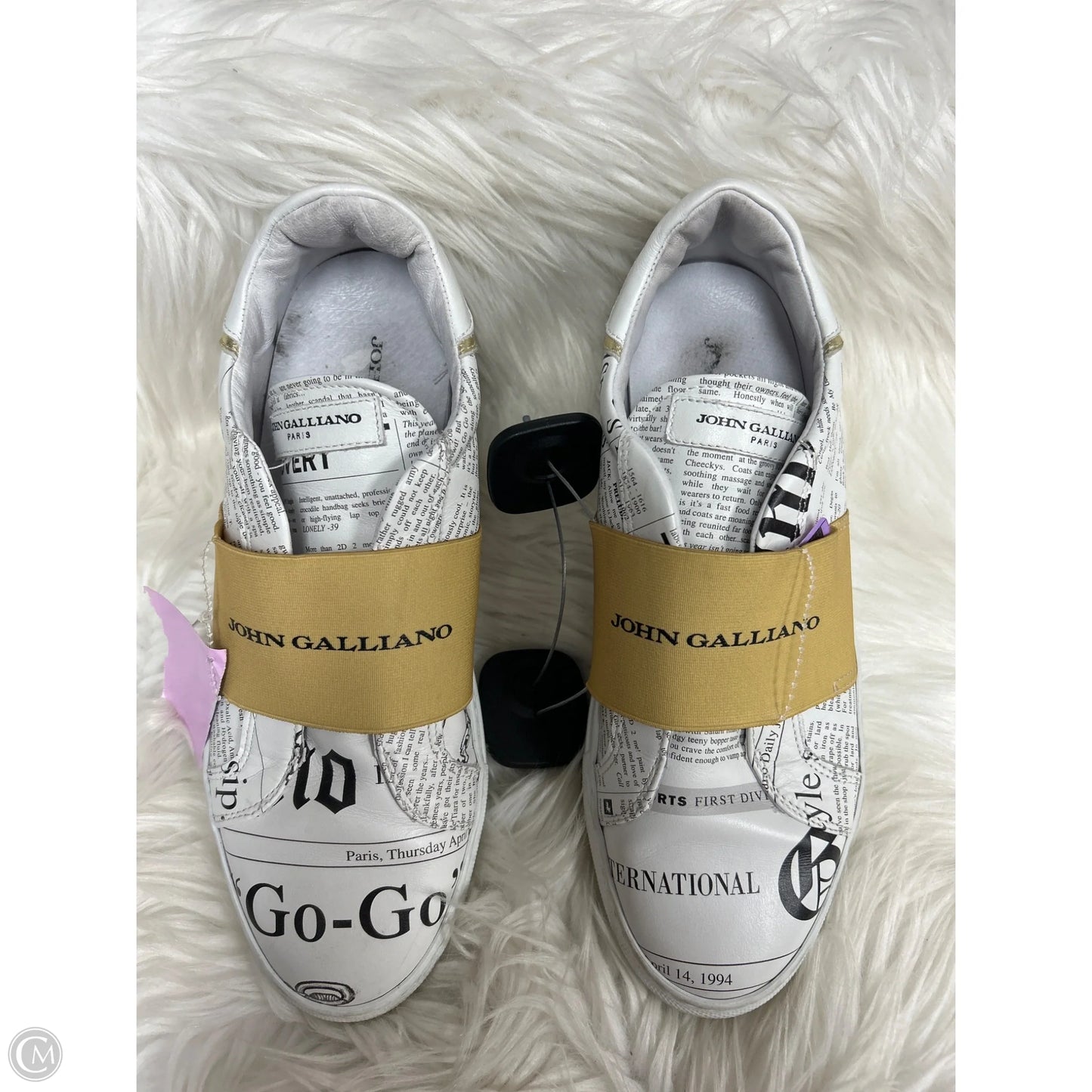 Shoes Sneakers By Cmb In Black & White, Size: 9
