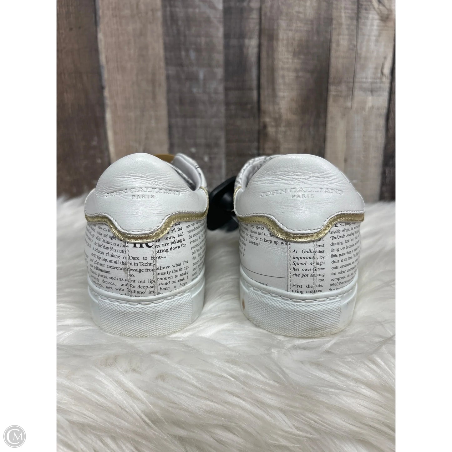 Shoes Sneakers By Cmb In Black & White, Size: 9