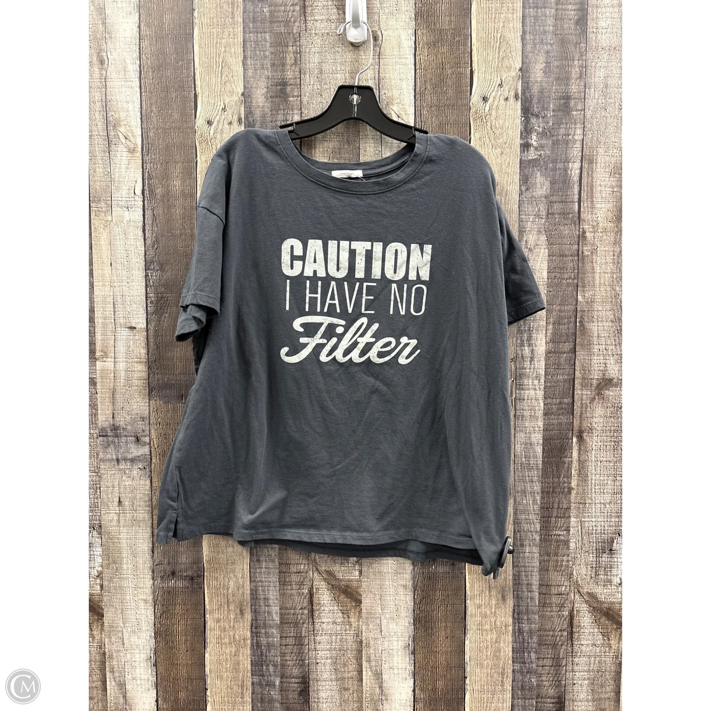 Top Short Sleeve By Maurices In Grey, Size: 1x