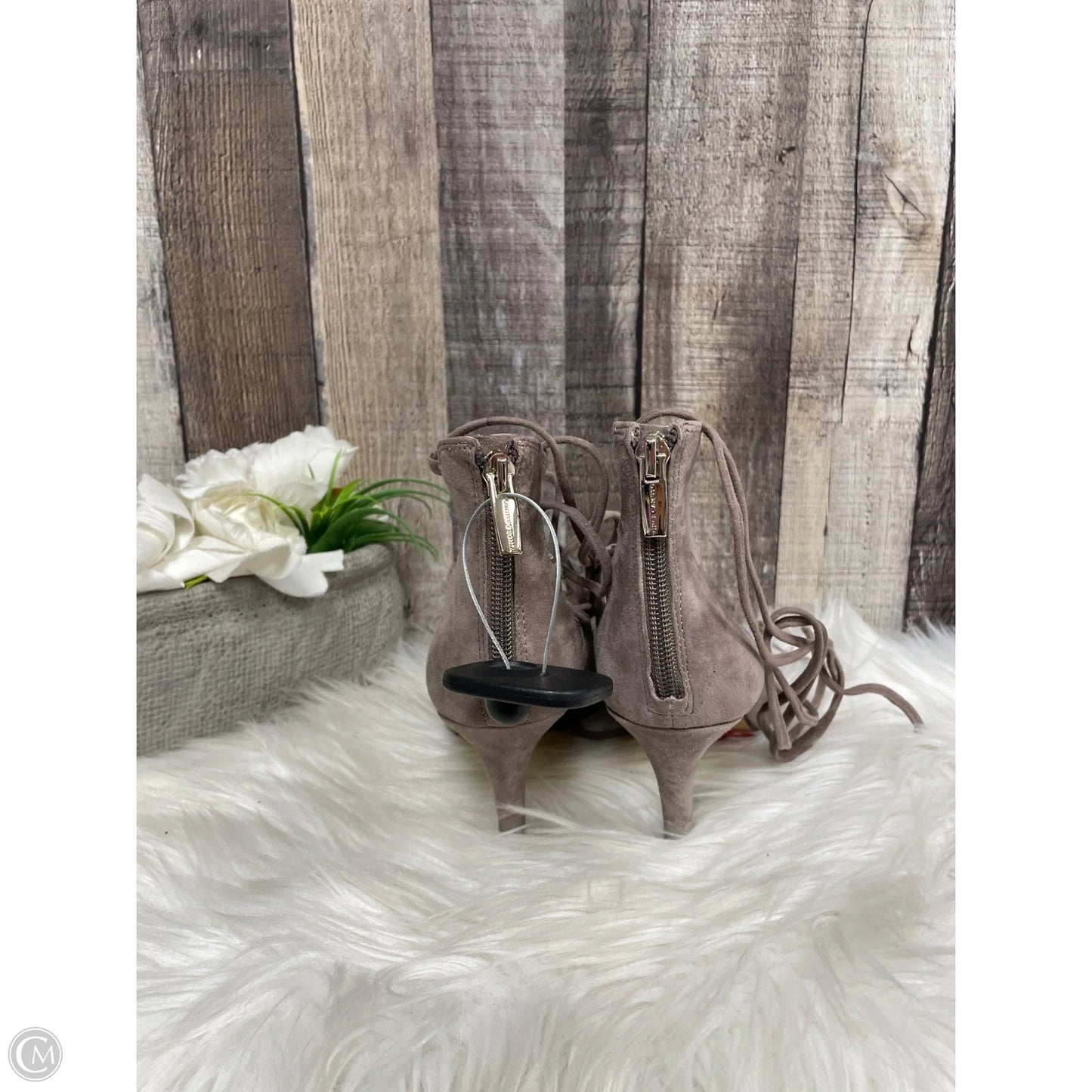 Shoes Heels Stiletto By Vince Camuto In Tan, Size: 7