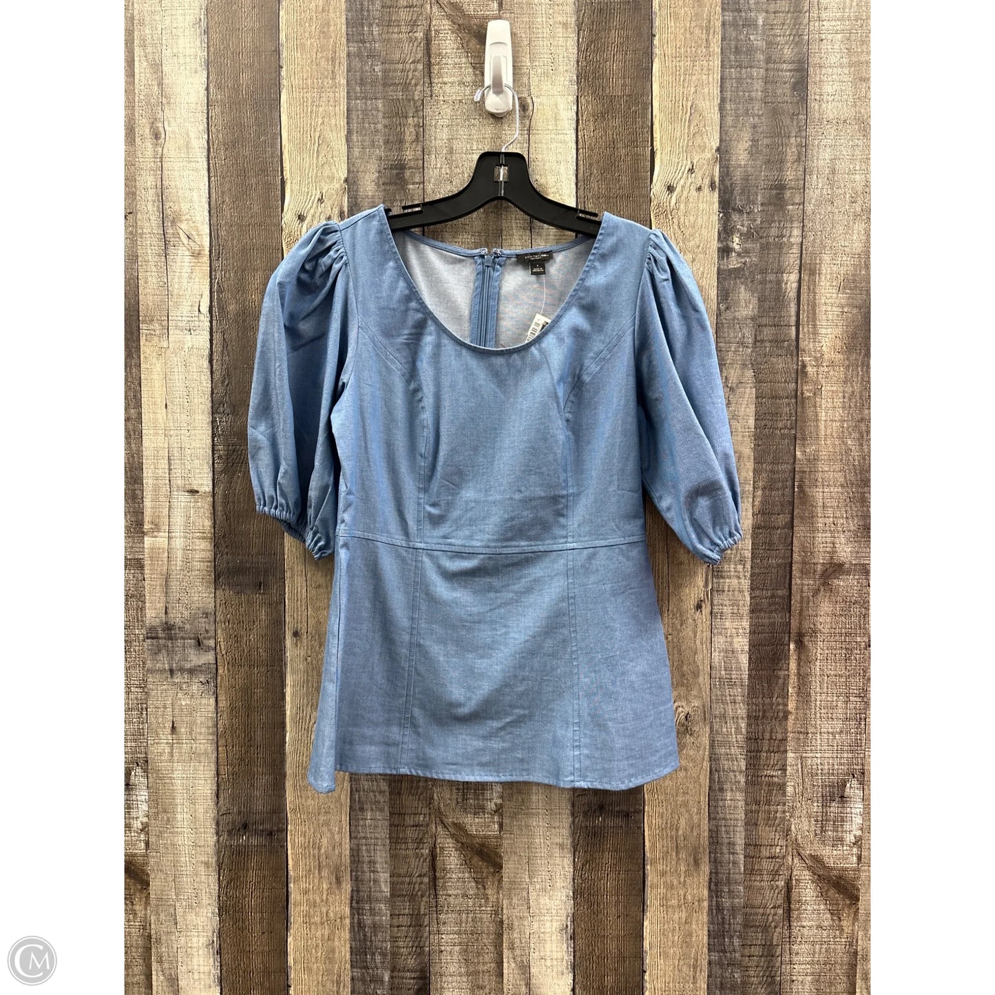 Top Short Sleeve By Ann Taylor In Blue Denim, Size: Xs