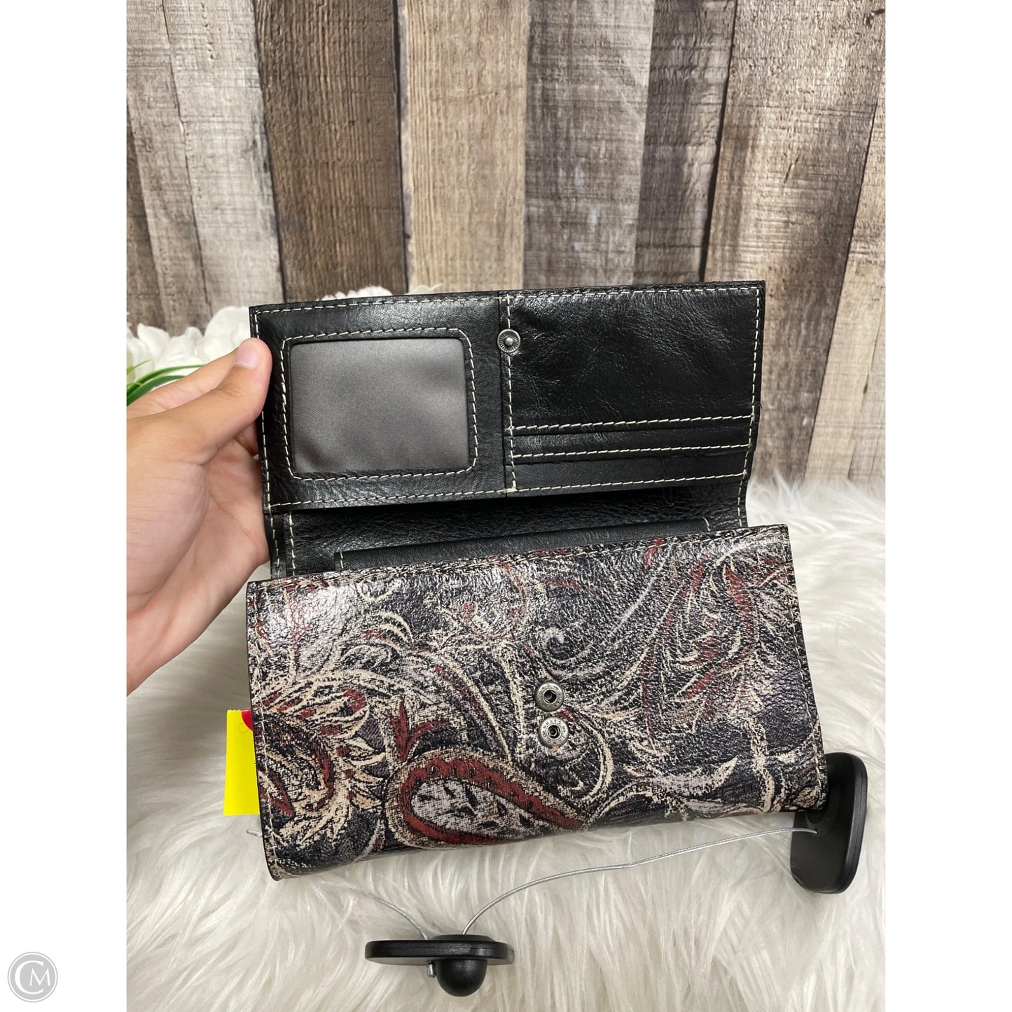 Wallet Designer By Patricia Nash, Size: Large