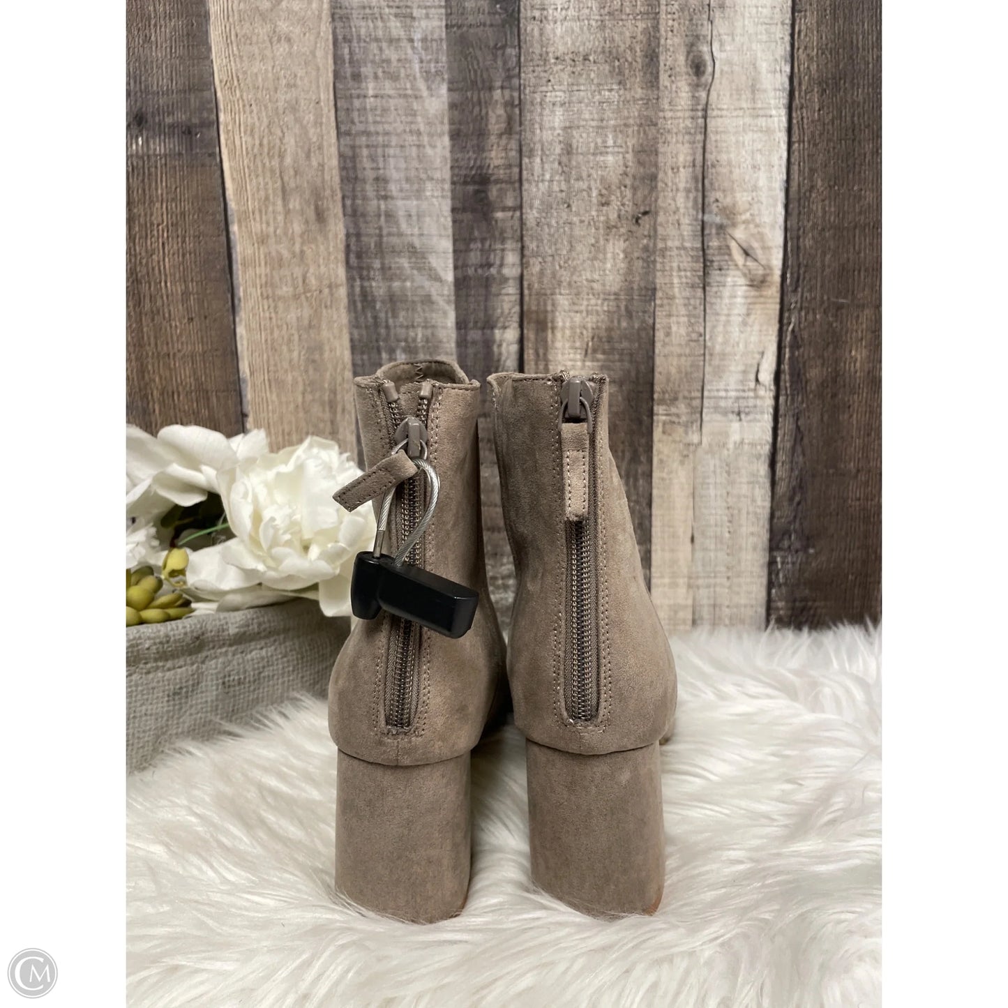 Boots Ankle Heels By Old Navy In Taupe, Size: 8