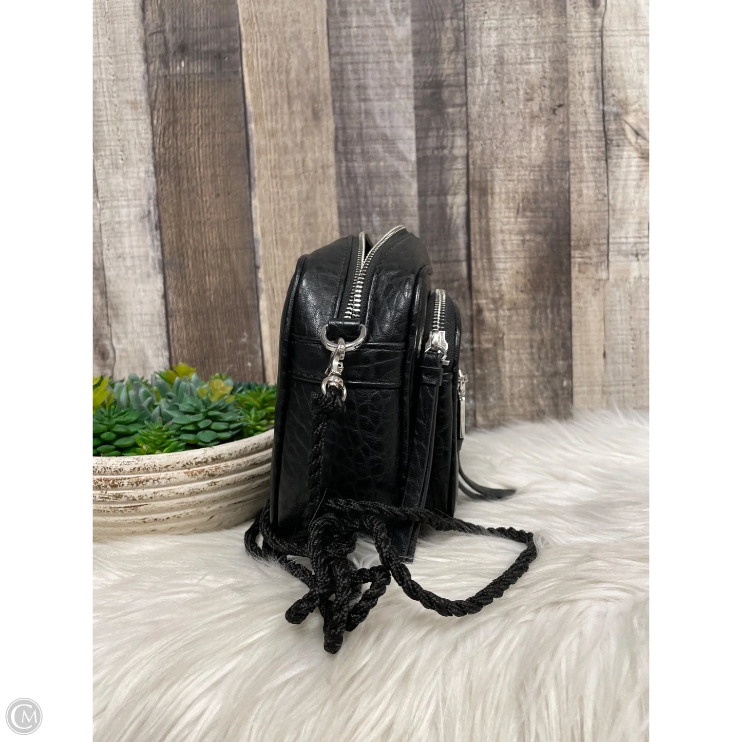 Crossbody By Dkny, Size: Medium