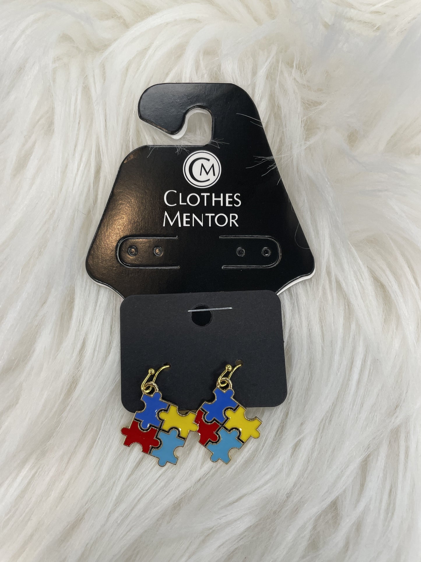Earrings Dangle/drop By Clothes Mentor