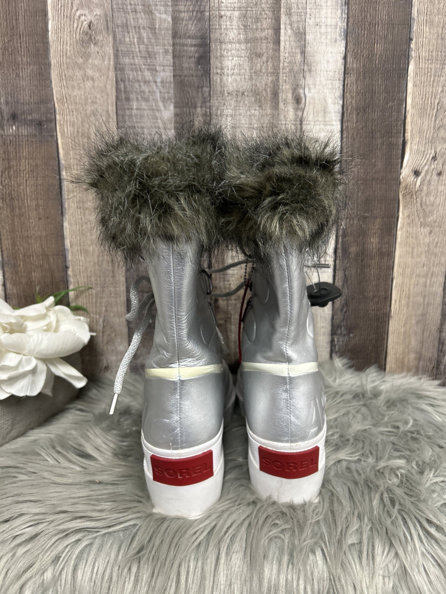 Boots Snow By Sorel Size: 8.5