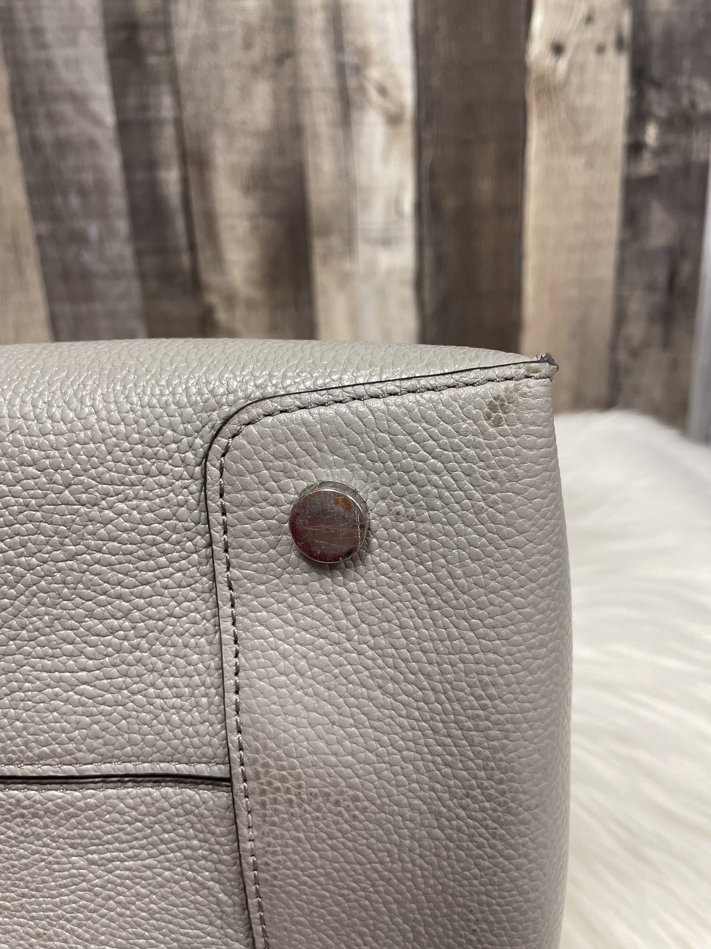 Handbag Designer By Michael Kors Size: Large