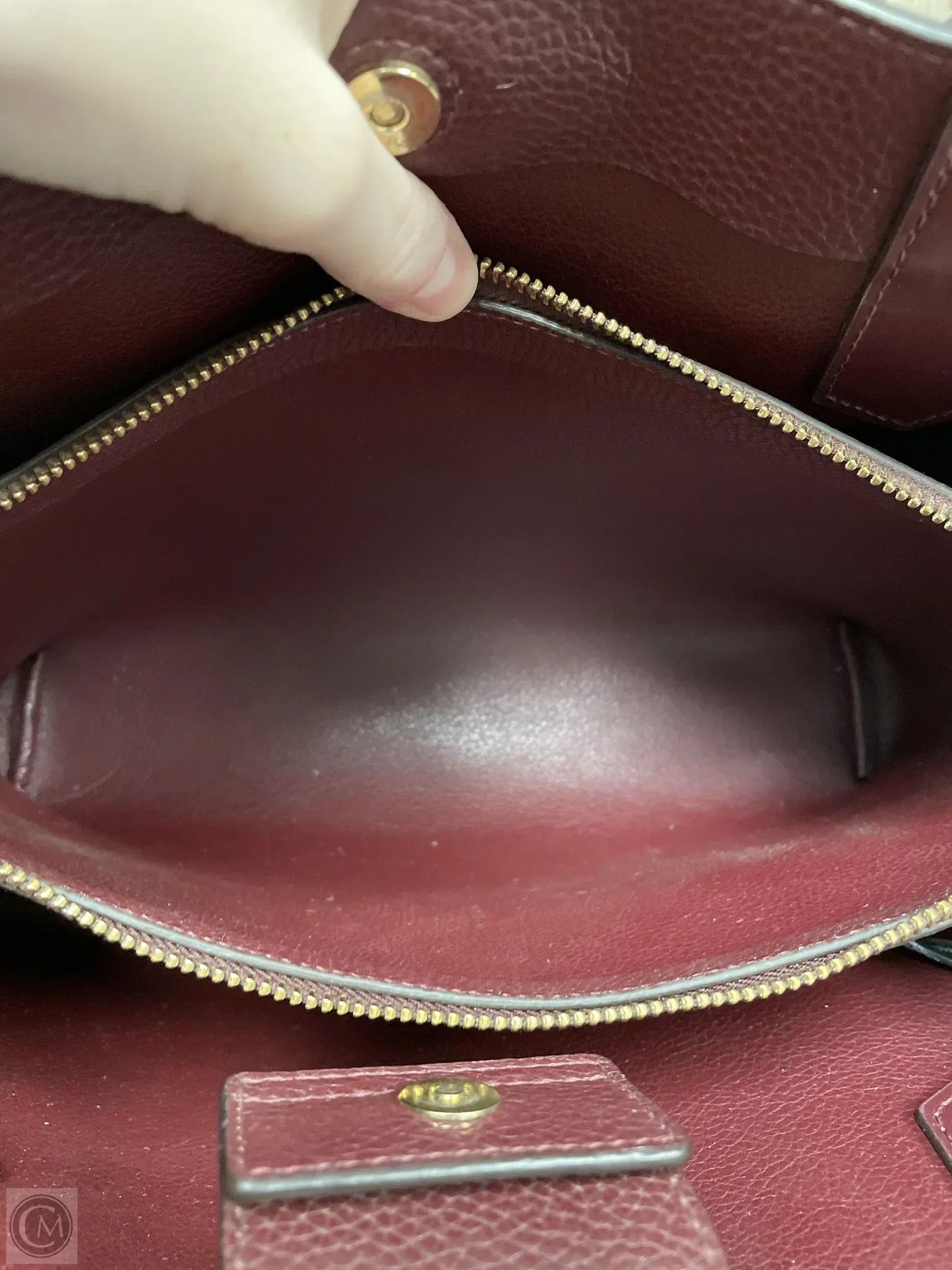 Handbag Designer By Michael Kors Size: Large