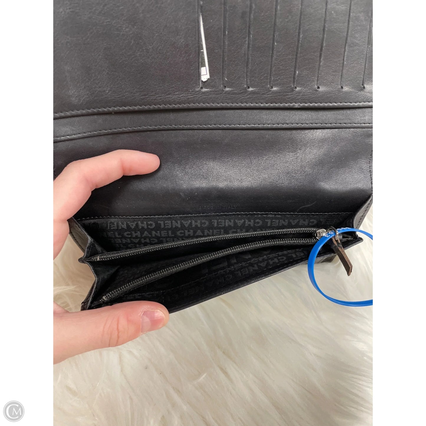 Wallet Luxury Designer By Chanel, Size: Medium
