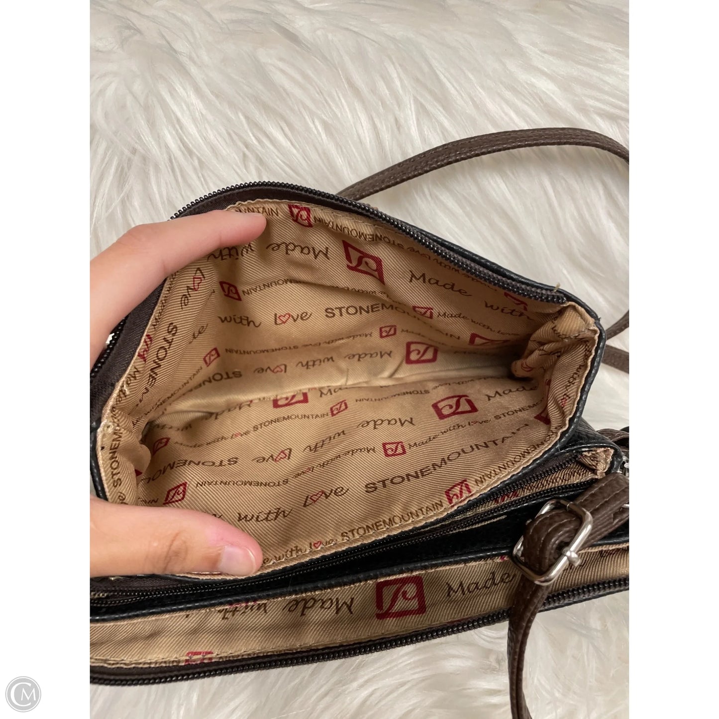 Crossbody By Stone Mountain, Size: Small