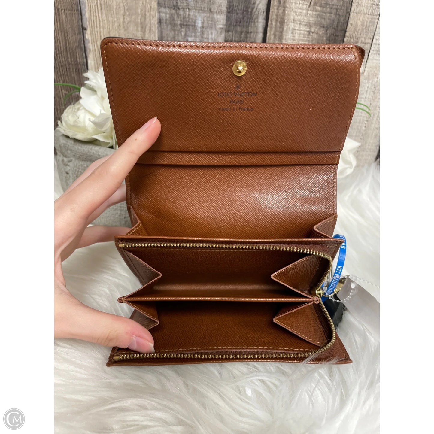 Wallet Luxury Designer By Louis Vuitton, Size: Small