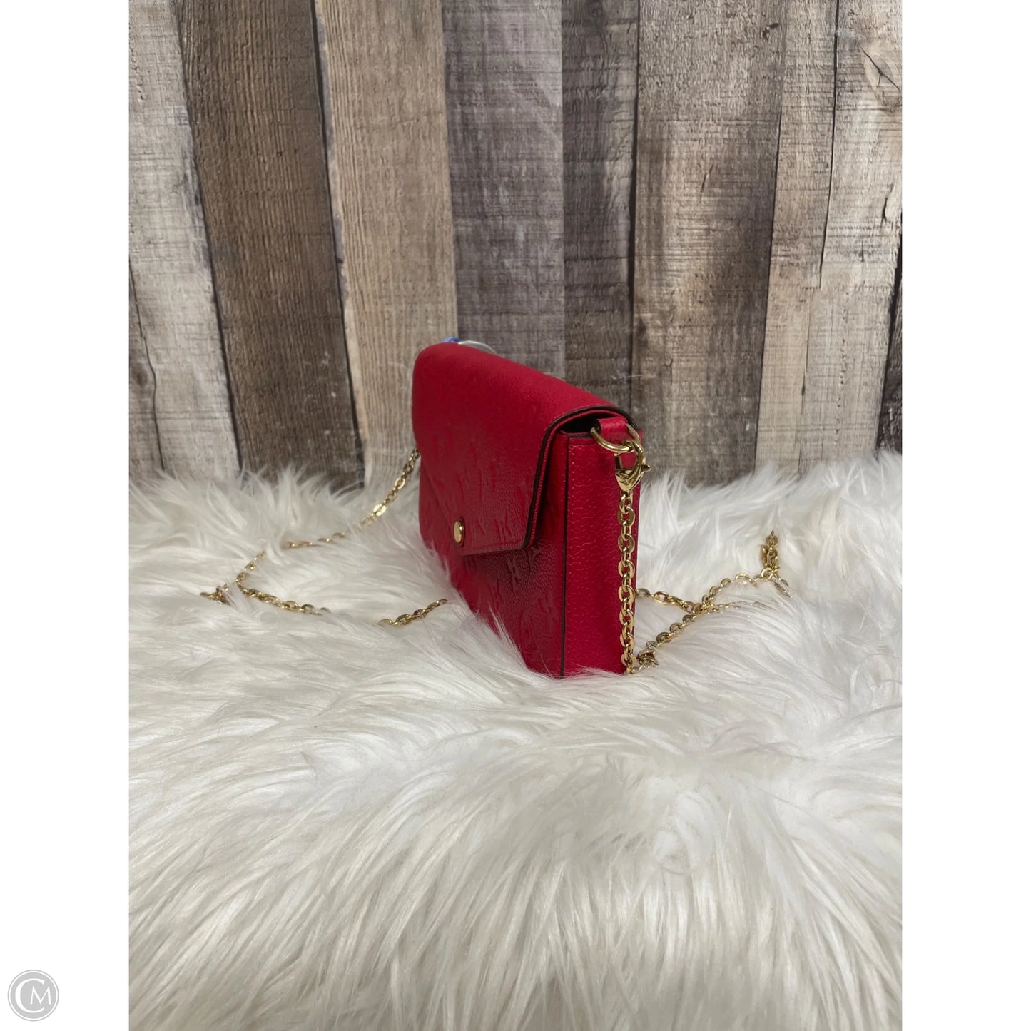 Crossbody Luxury Designer By Louis Vuitton, Size: Small