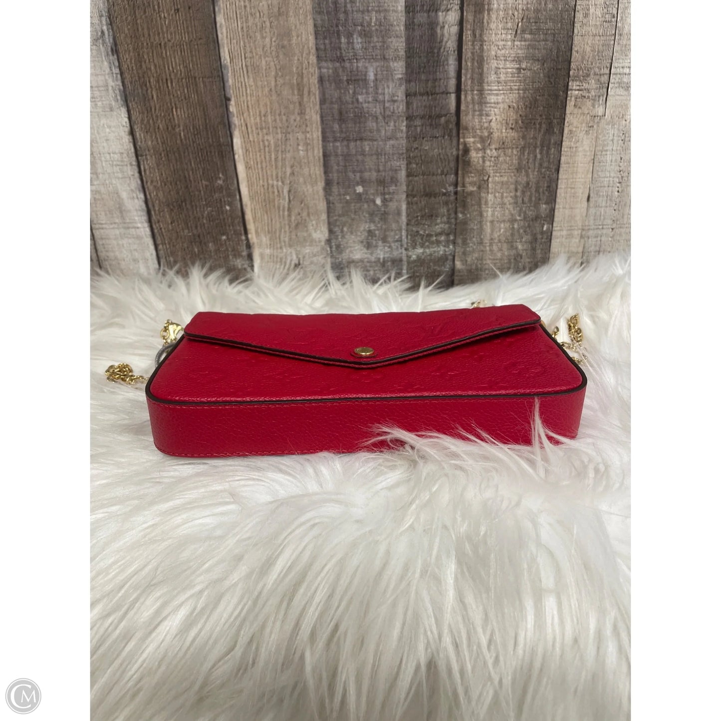 Crossbody Luxury Designer By Louis Vuitton, Size: Small