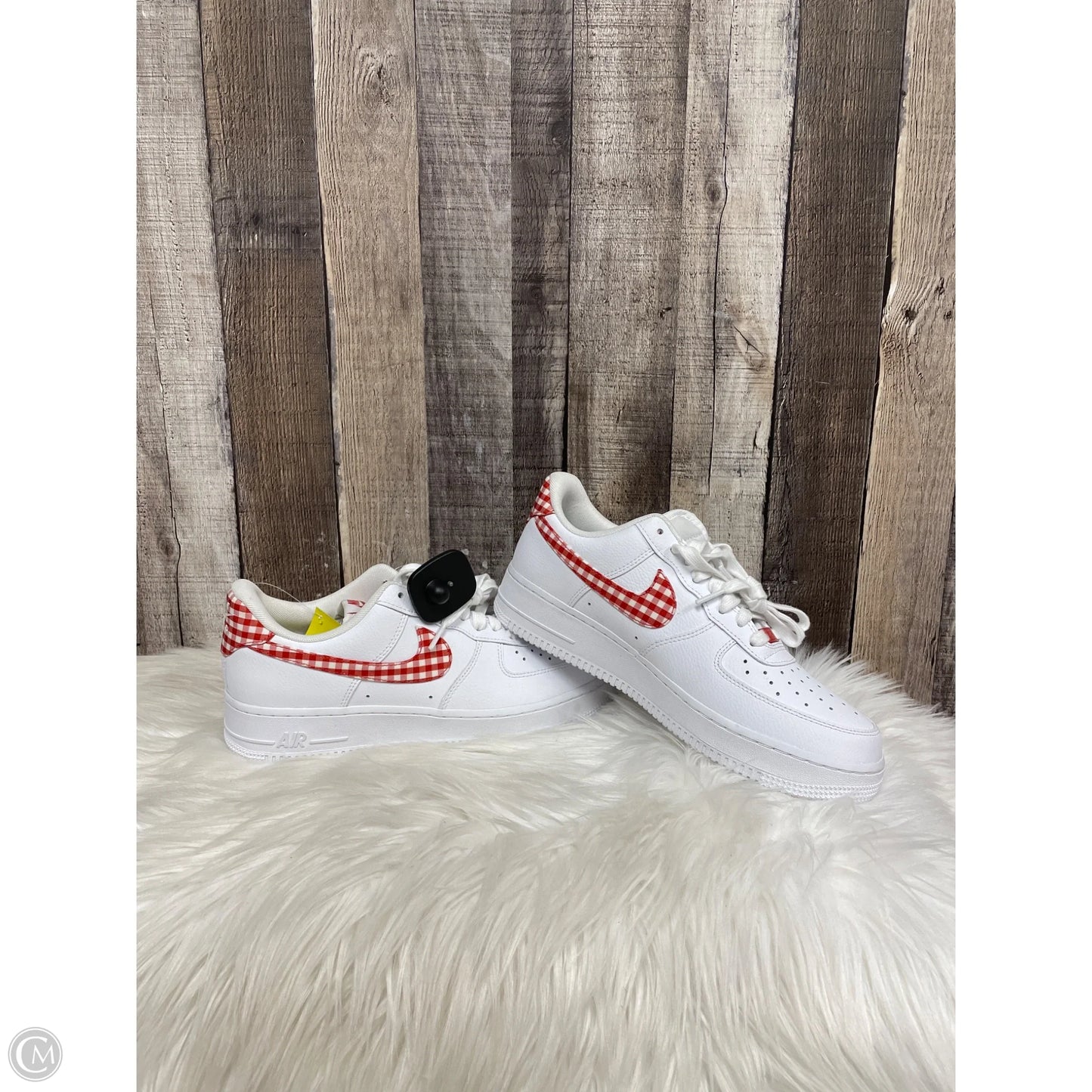 Shoes Athletic By Nike In Red & White, Size: 9.5