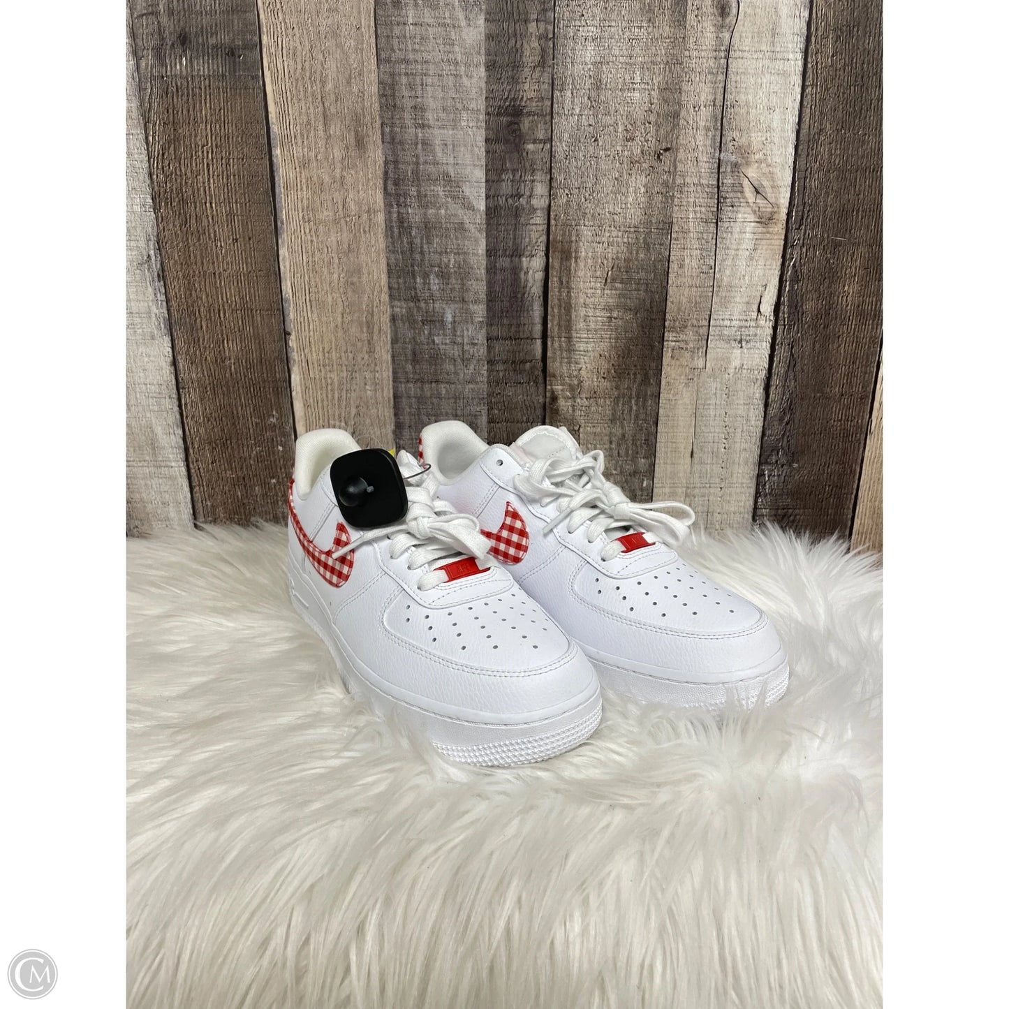 Shoes Athletic By Nike In Red & White, Size: 9.5