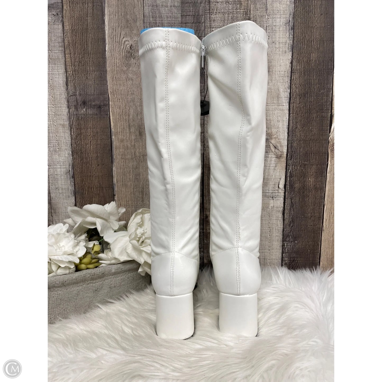 Boots Ankle Heels By Cme In White, Size: 7.5