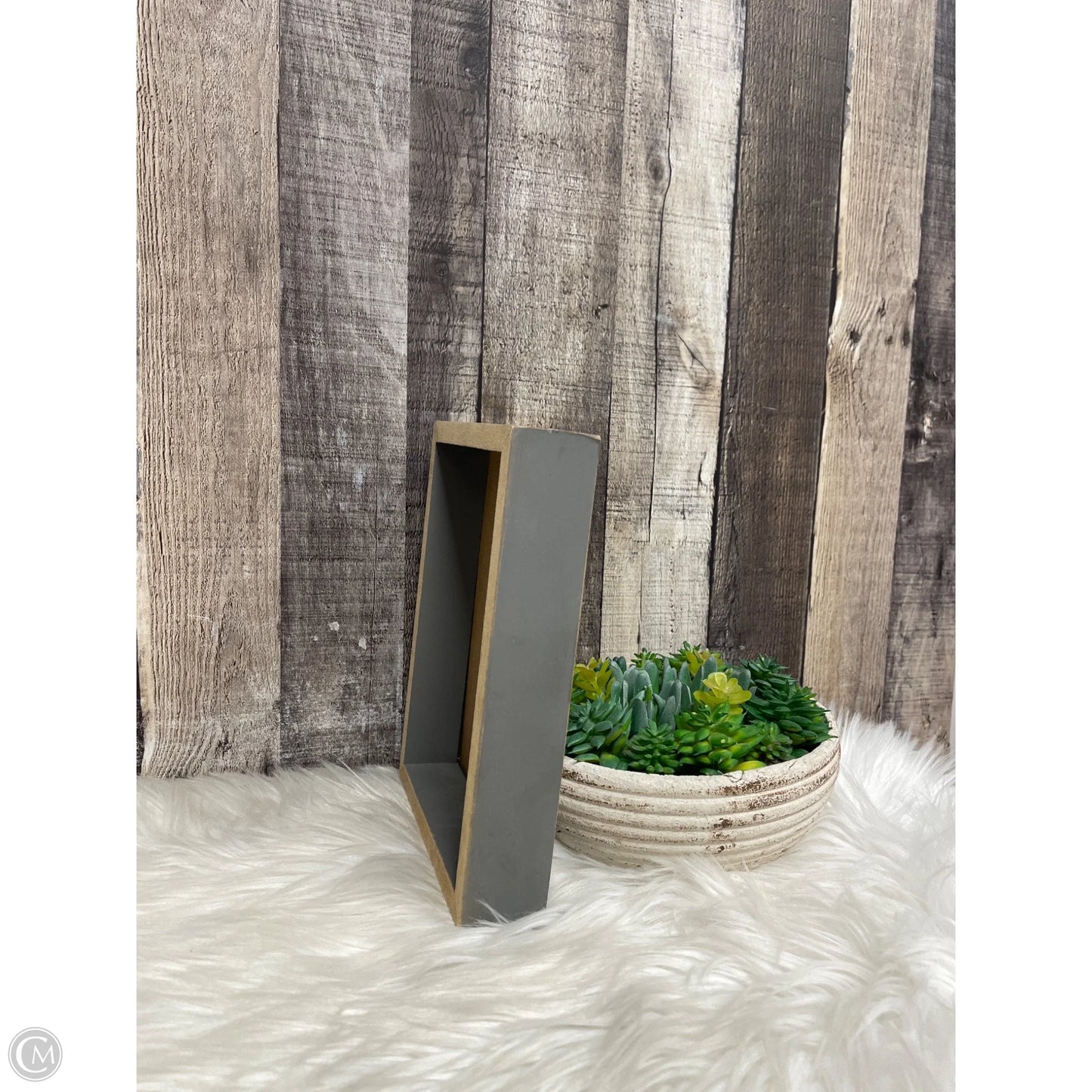 Accessory Label By Cmf, Size: Small