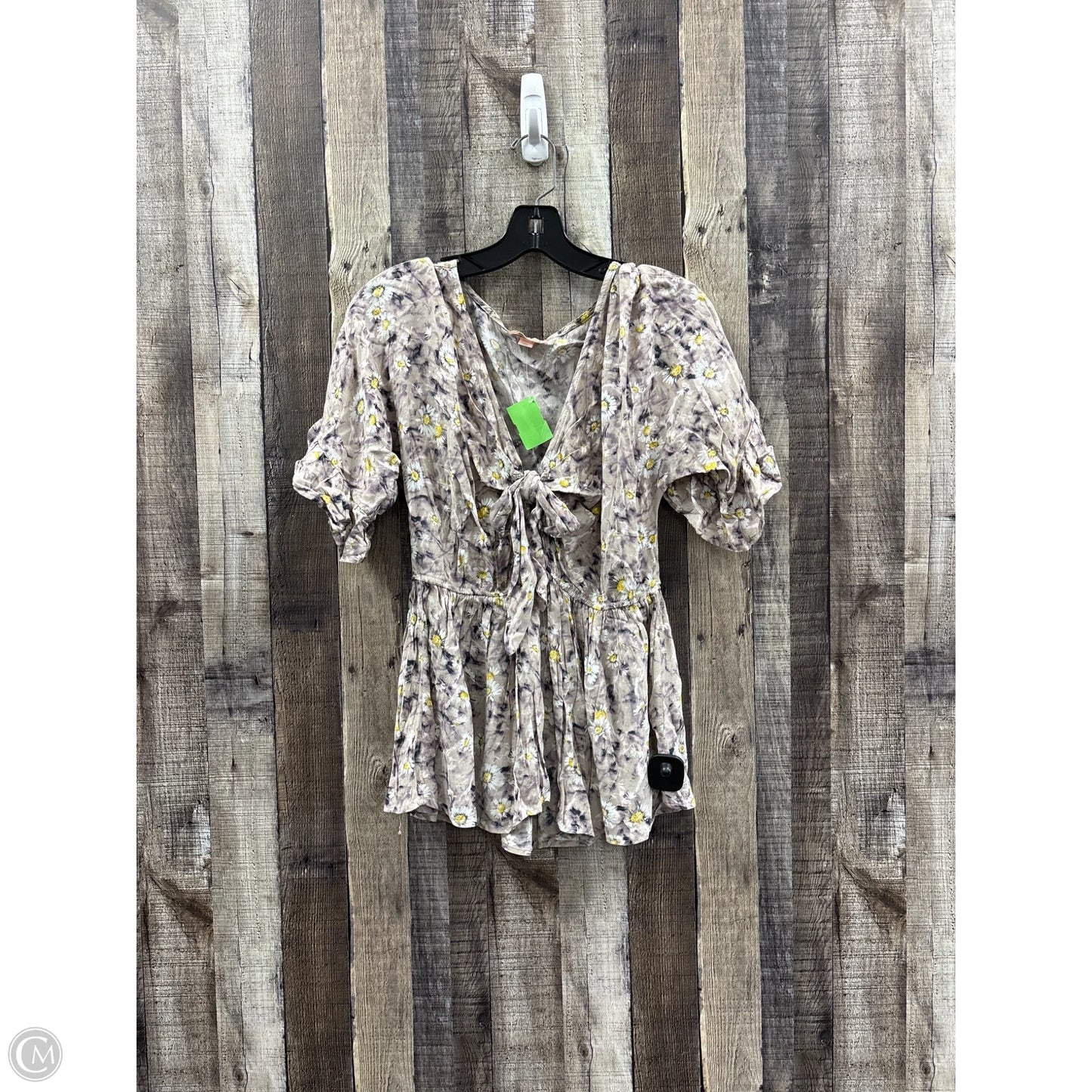 Top Short Sleeve By Willow & Root In Floral Print, Size: M