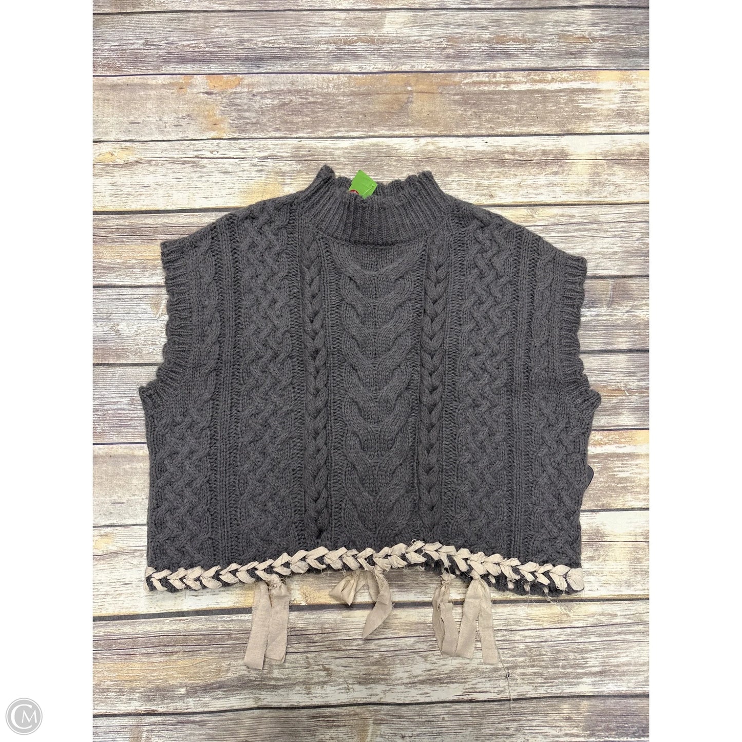 Sweater Short Sleeve By Elie Tahari In Grey, Size: Xl