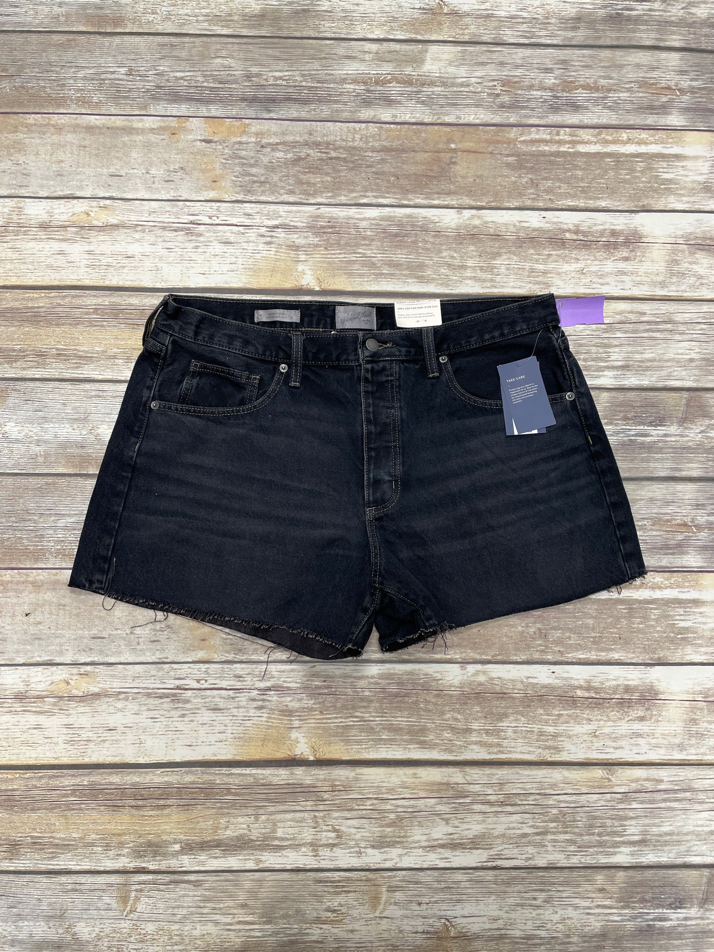 Shorts By Universal Thread Size: 14