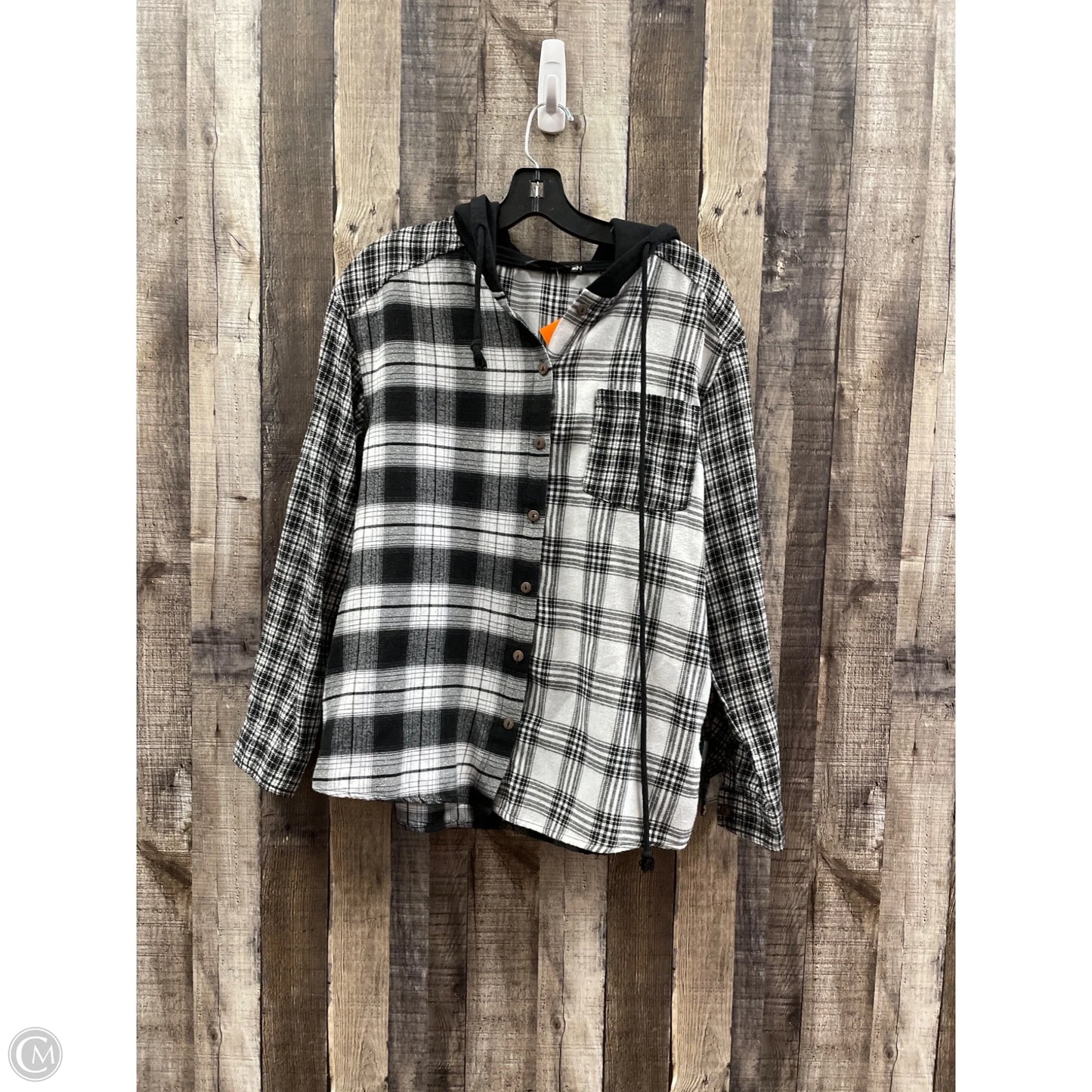 Top Long Sleeve By Doe & Rae In Plaid Pattern, Size: M