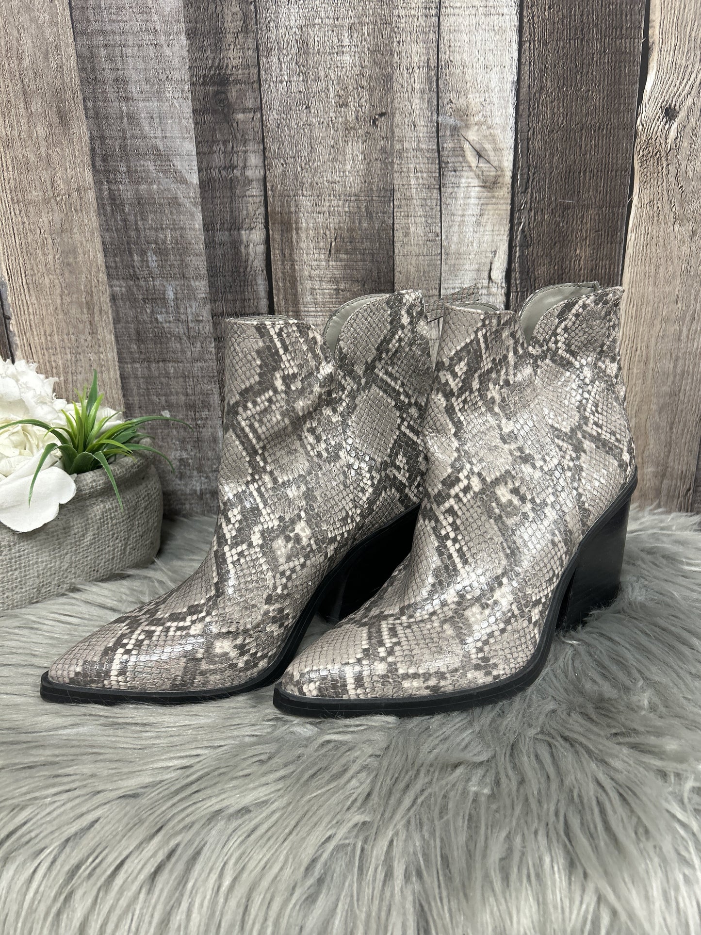 Boots Ankle Heels By 14th And Union Size: 7