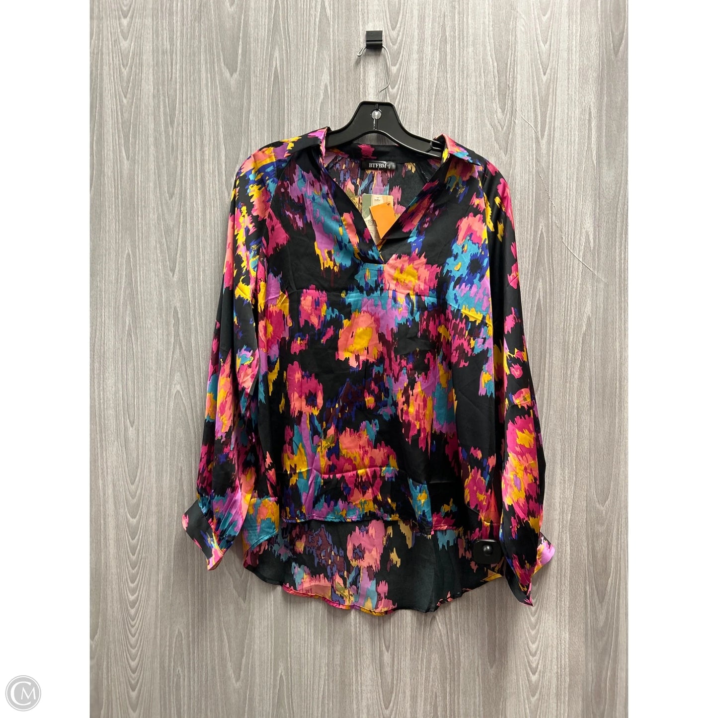 Top Long Sleeve By Cme In Multi-colored, Size: S