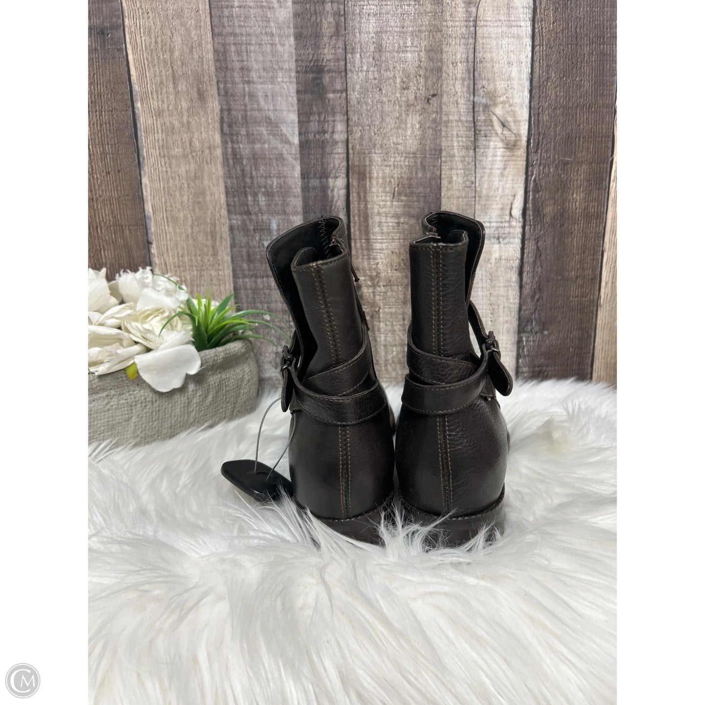 Boots Ankle Flats By Cme In Brown, Size: 7.5