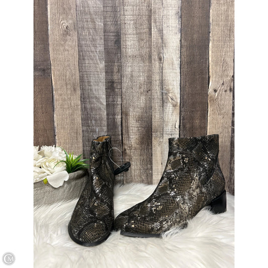 Boots Ankle Heels By Vionic In Snakeskin Print, Size: 8