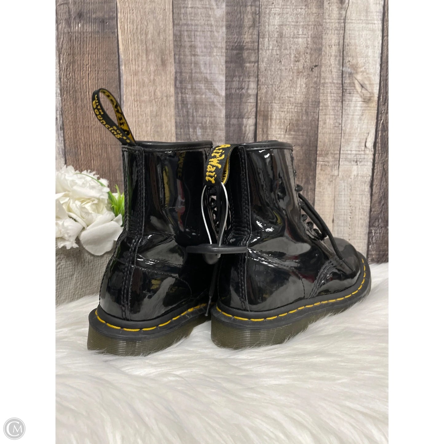 Boots Ankle Flats By Dr Martens In Black, Size: 5