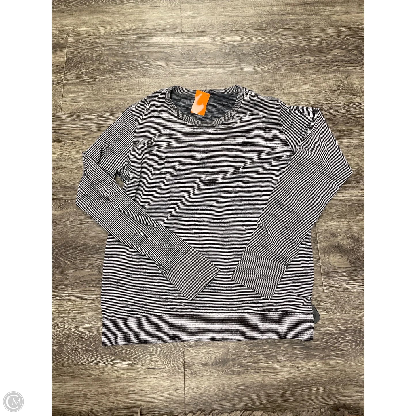 Athletic Top Long Sleeve Crewneck By Lululemon In Striped Pattern, Size: M