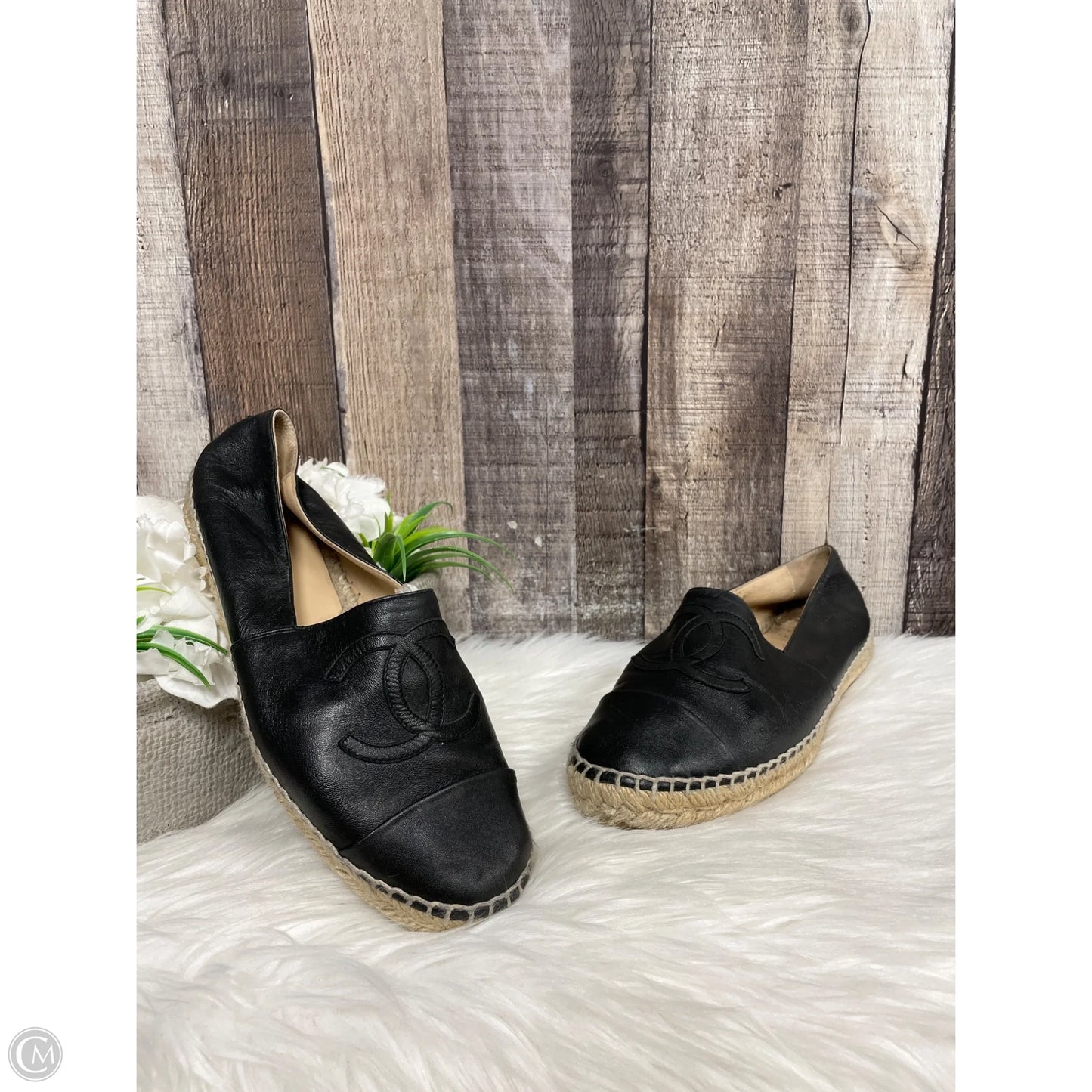 Shoes Luxury Designer By Chanel In Black, Size: 8