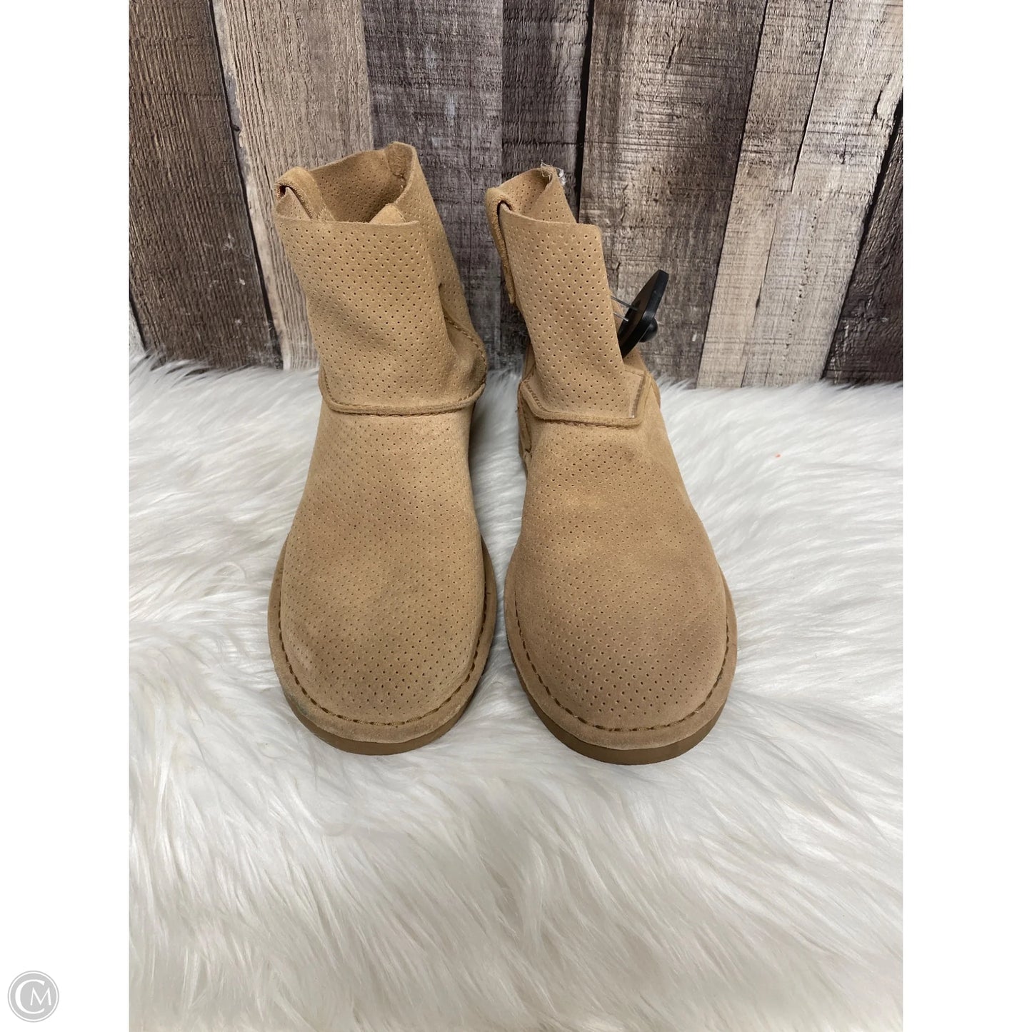 Boots Designer By Ugg In Tan, Size: 9