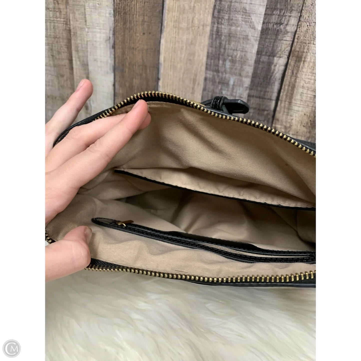 Handbag By Cmf, Size: Medium